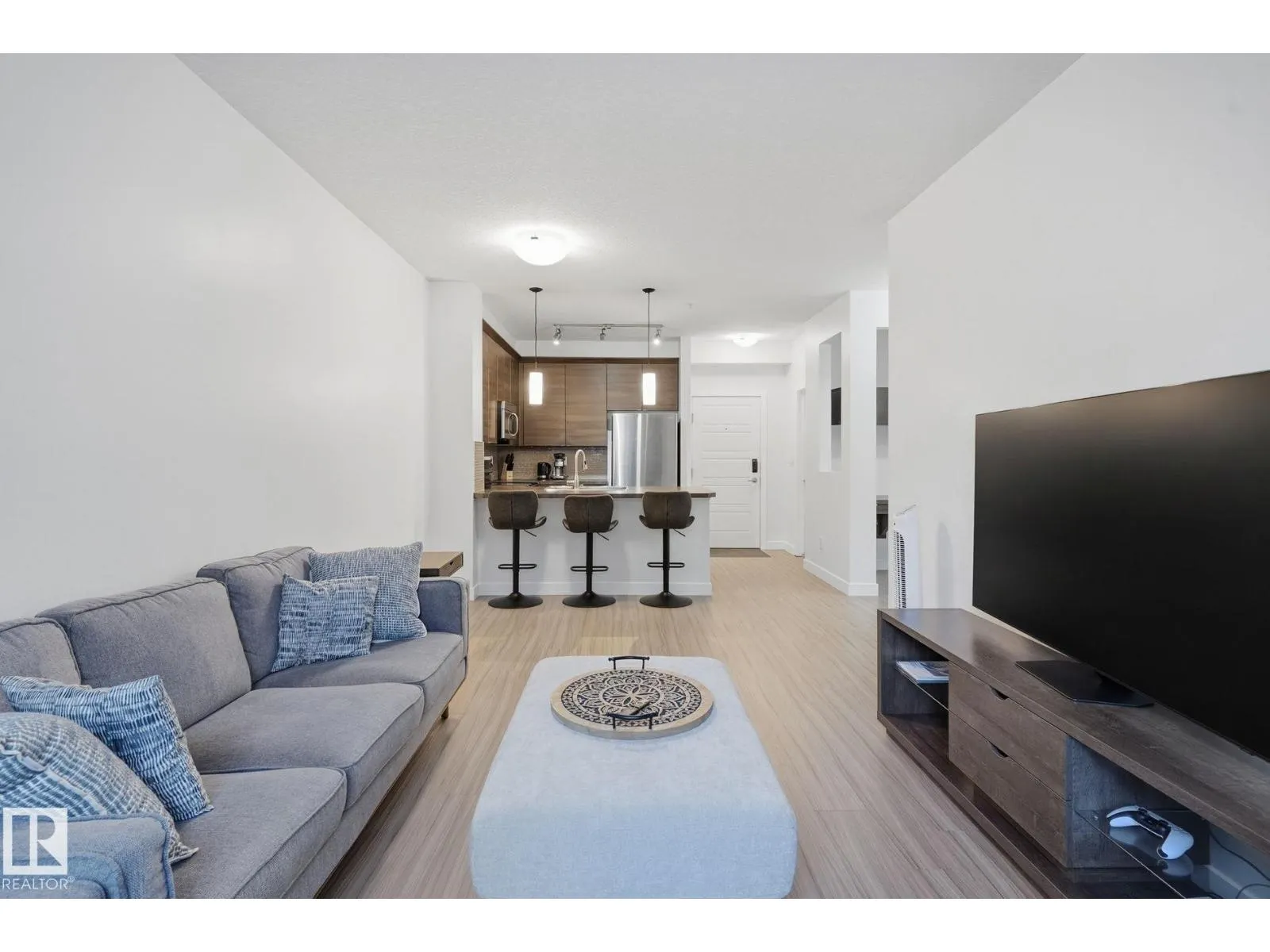 #108 2590 ANDERSON WY SW