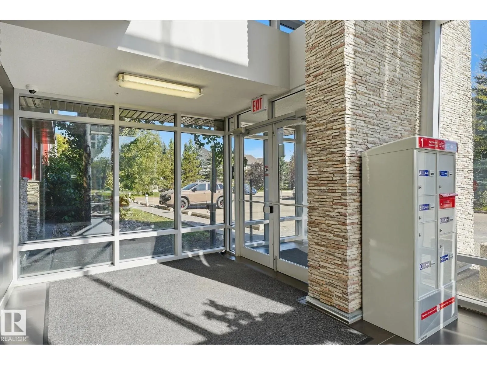 #108 2590 ANDERSON WY SW