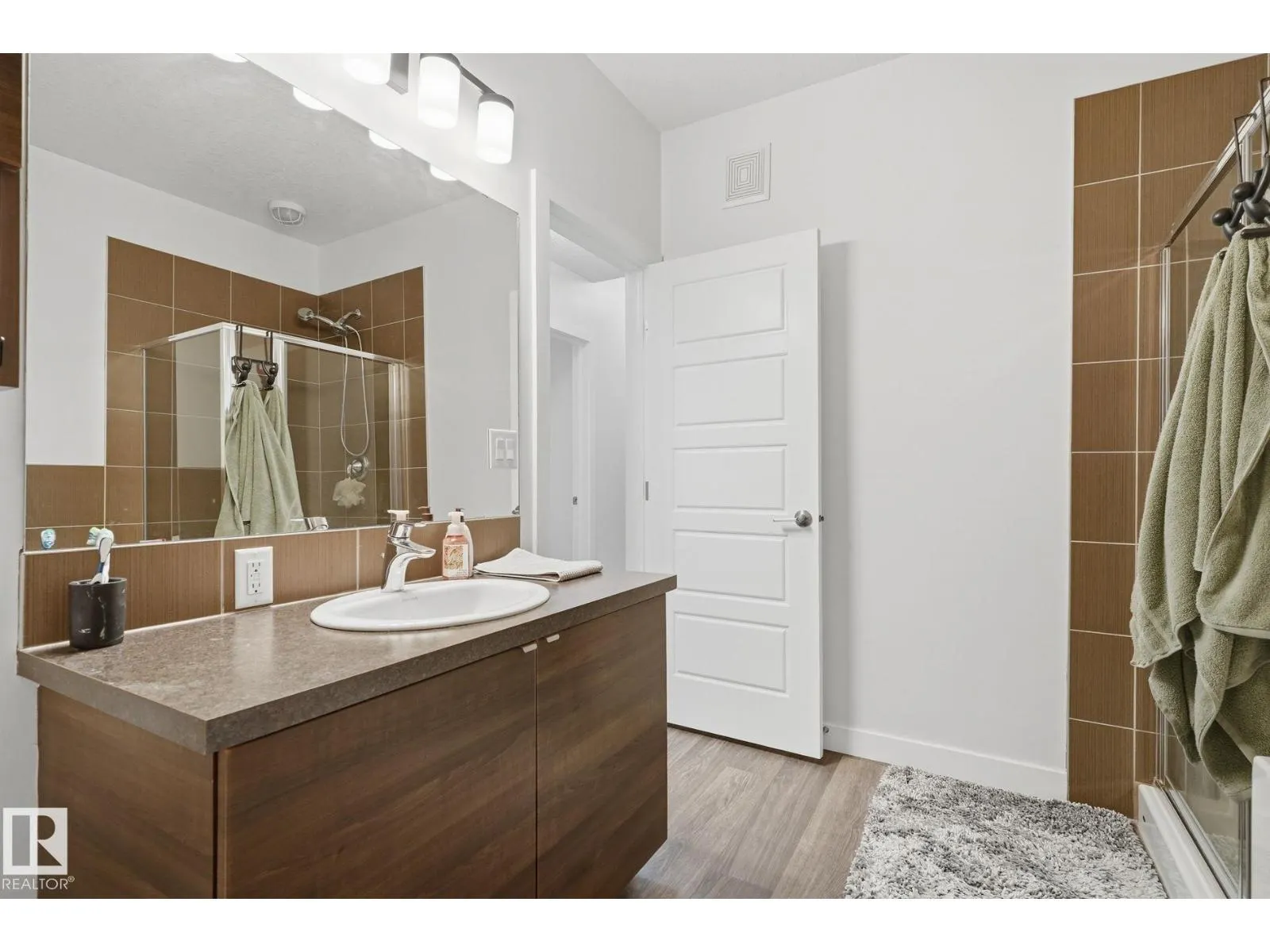 #108 2590 ANDERSON WY SW
