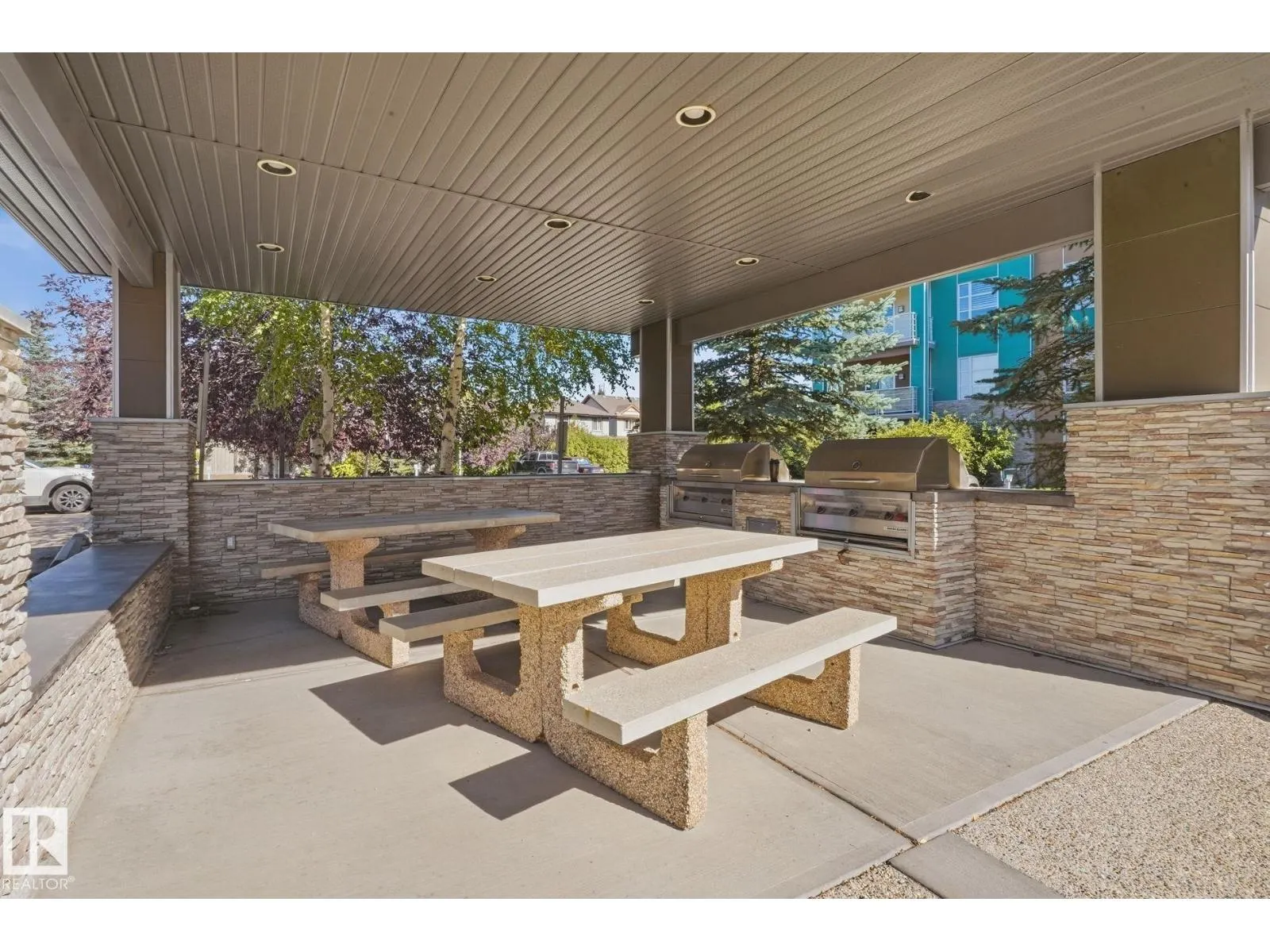 #108 2590 ANDERSON WY SW
