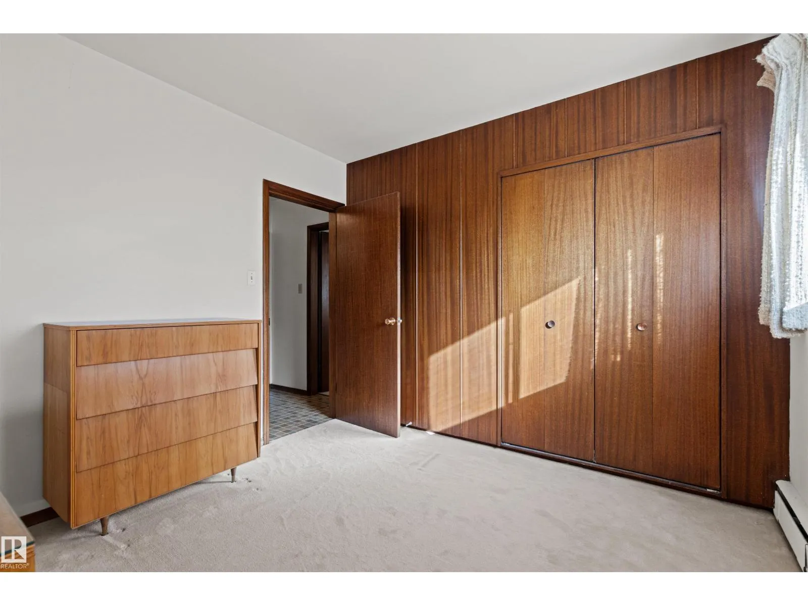 12808 63 AV NW