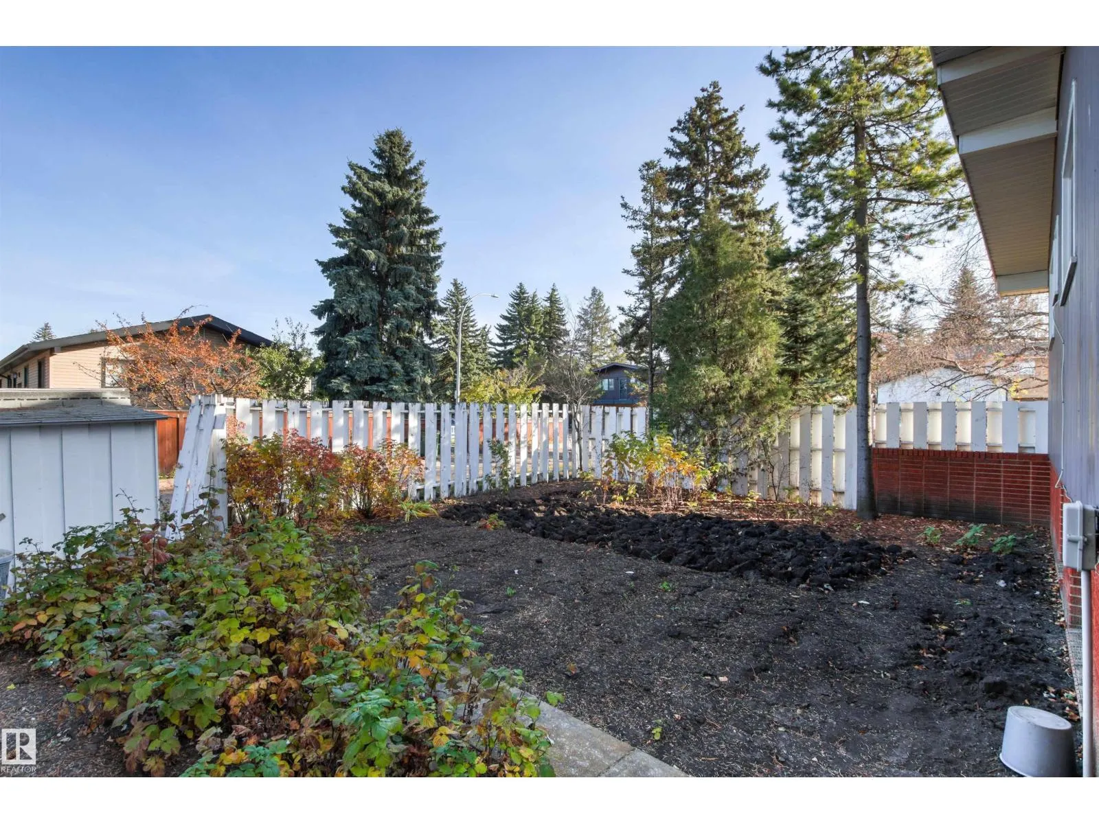 12808 63 AV NW