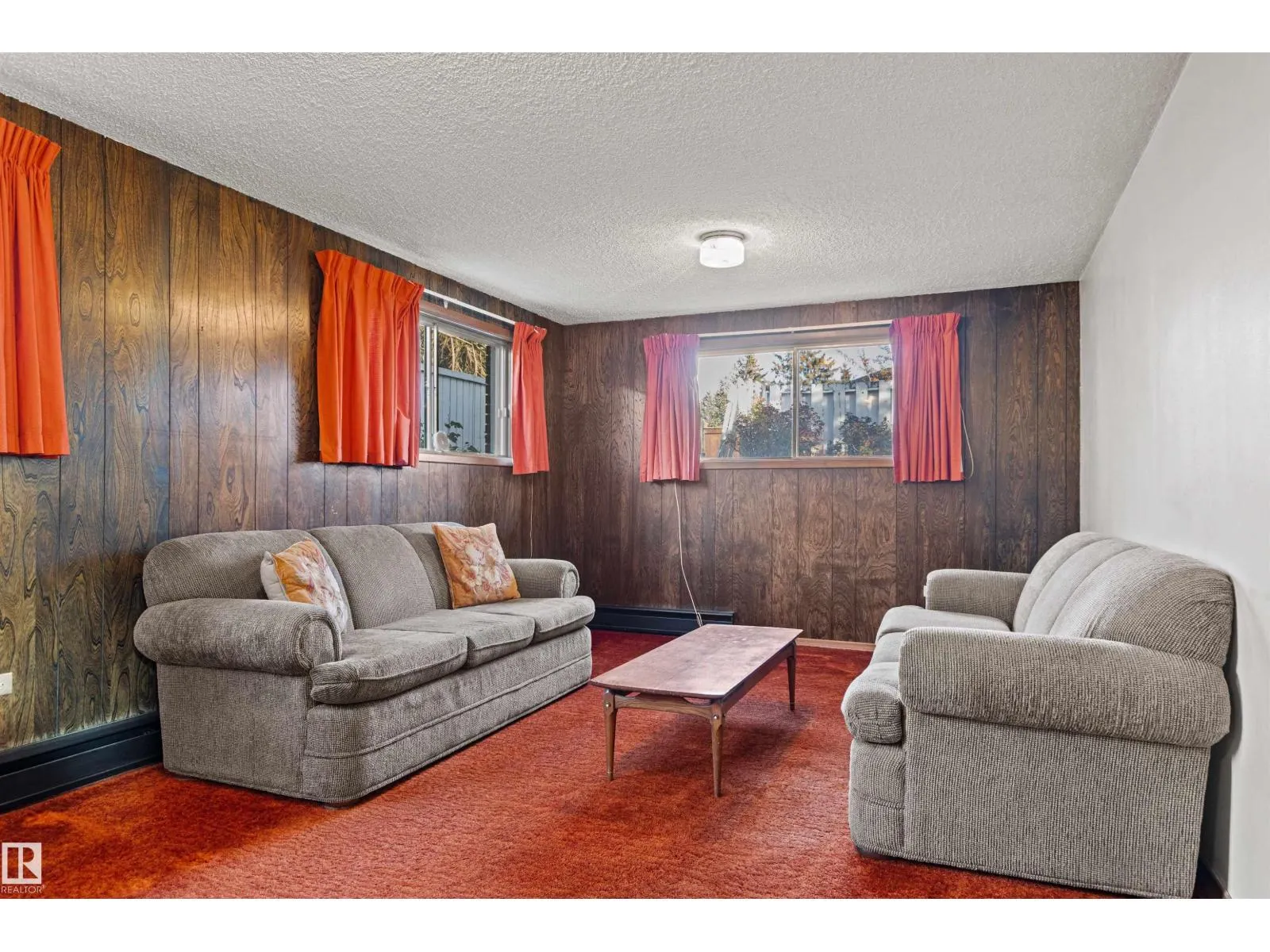 12808 63 AV NW