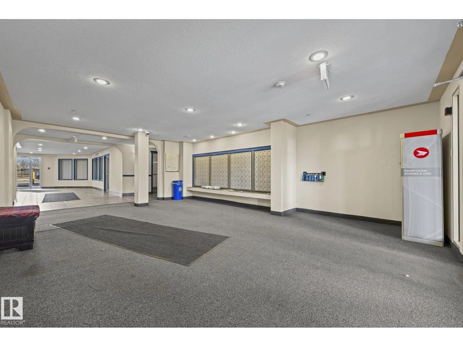 #211 11325 83 ST NW