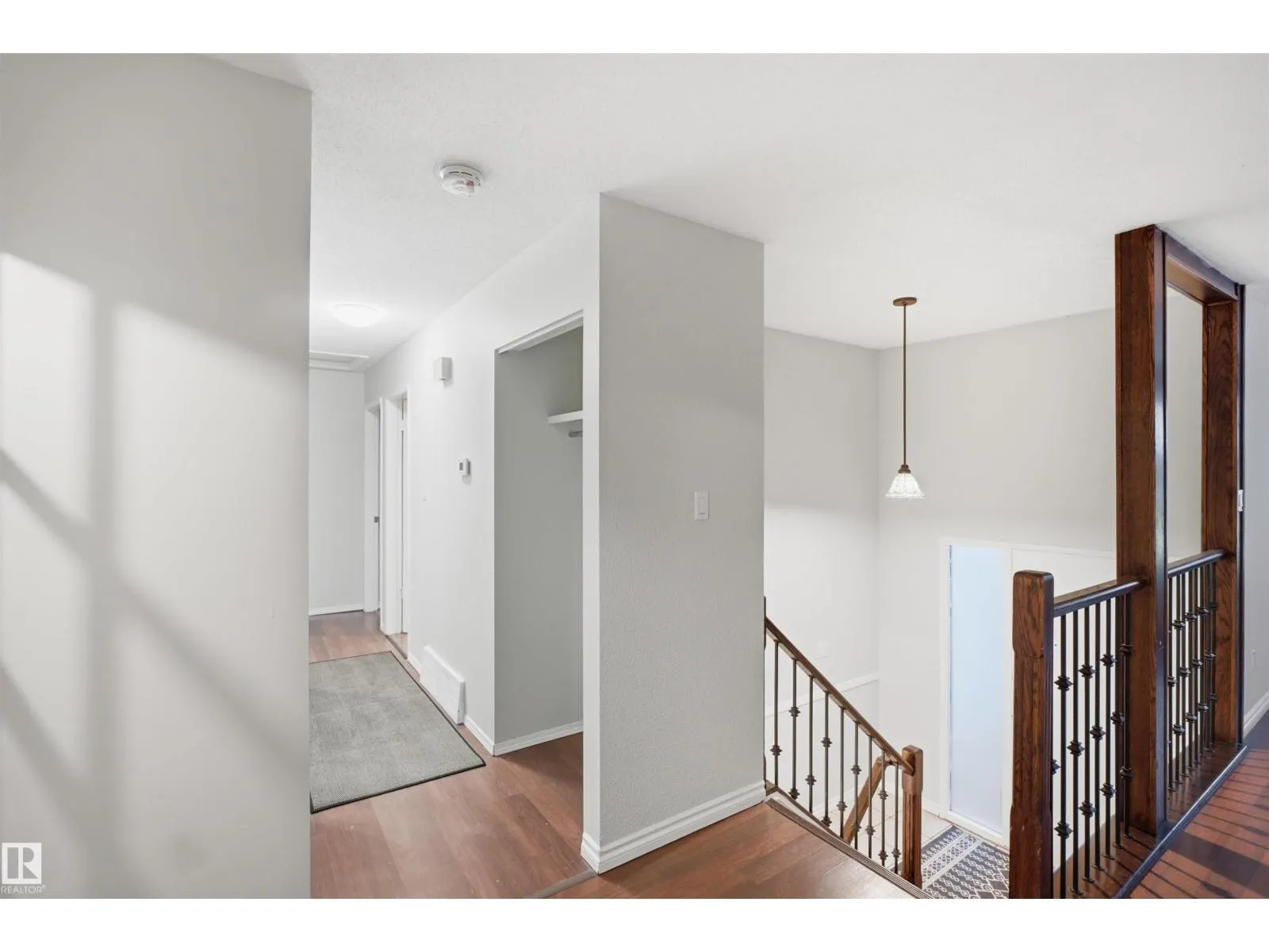 3519 105B ST NW