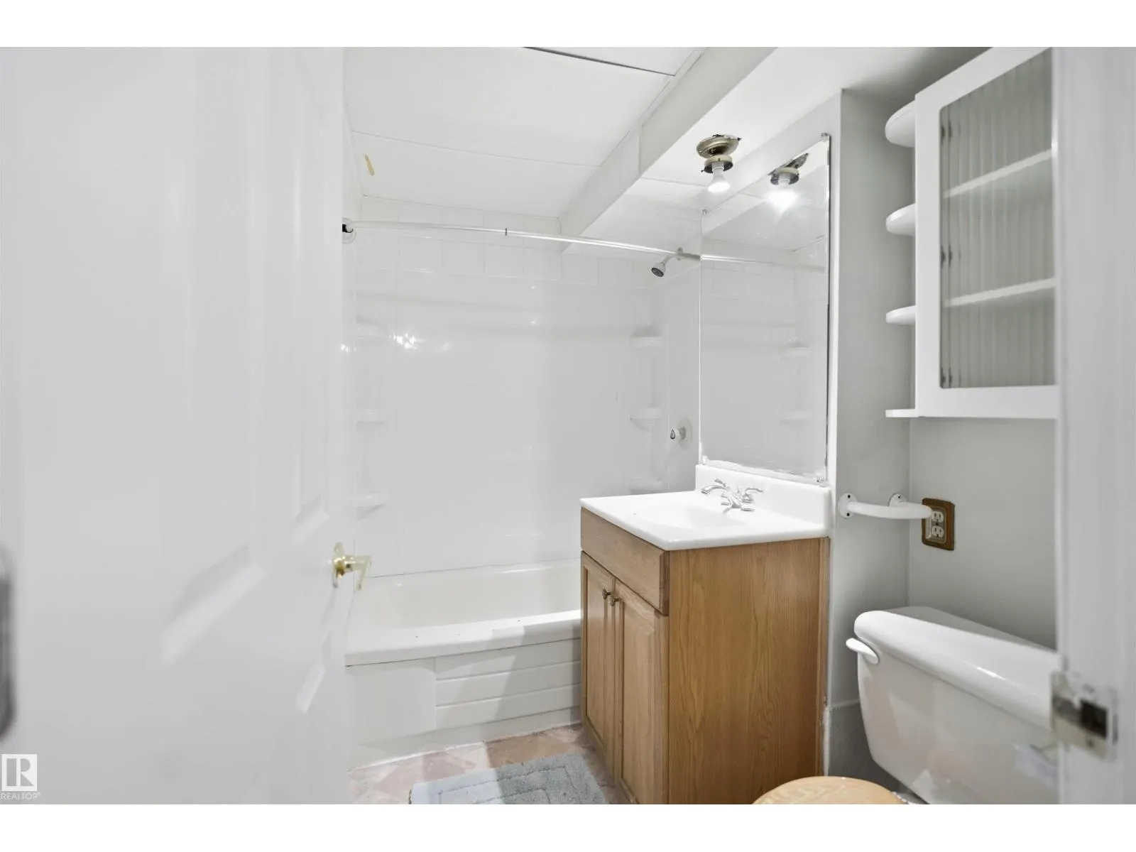 3519 105B ST NW