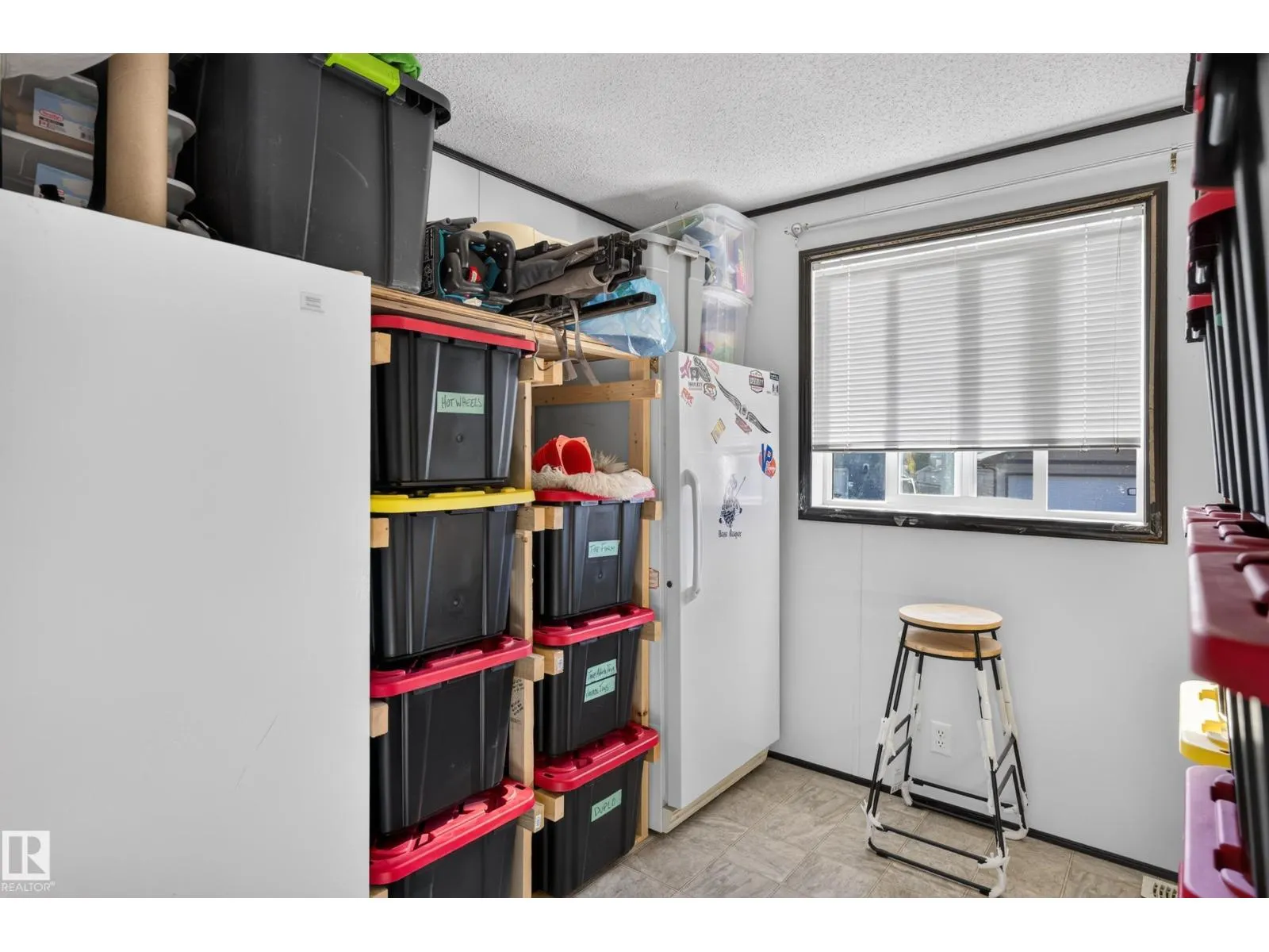 #1558 53222 Range Rd 272