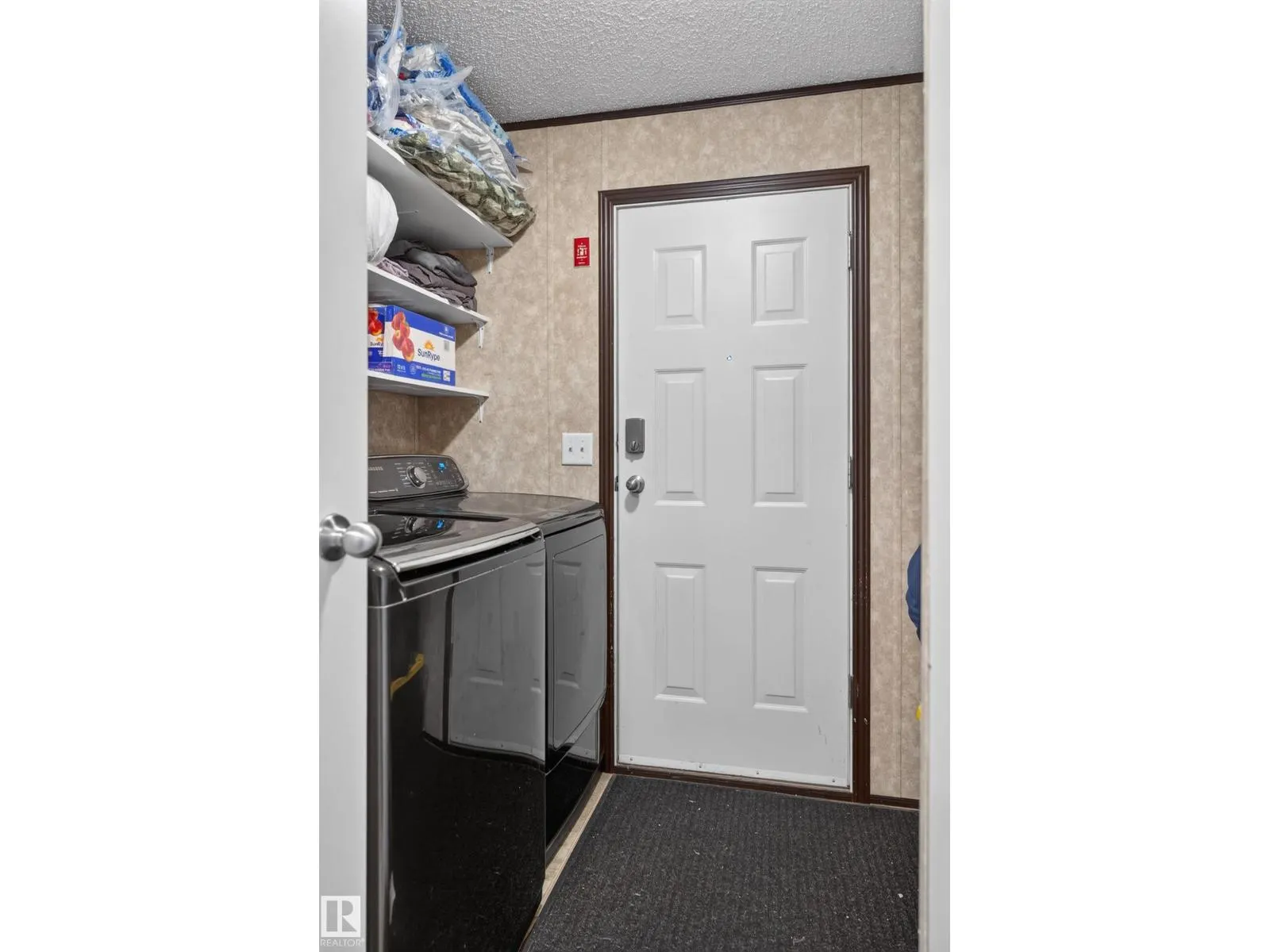 #1558 53222 Range Rd 272