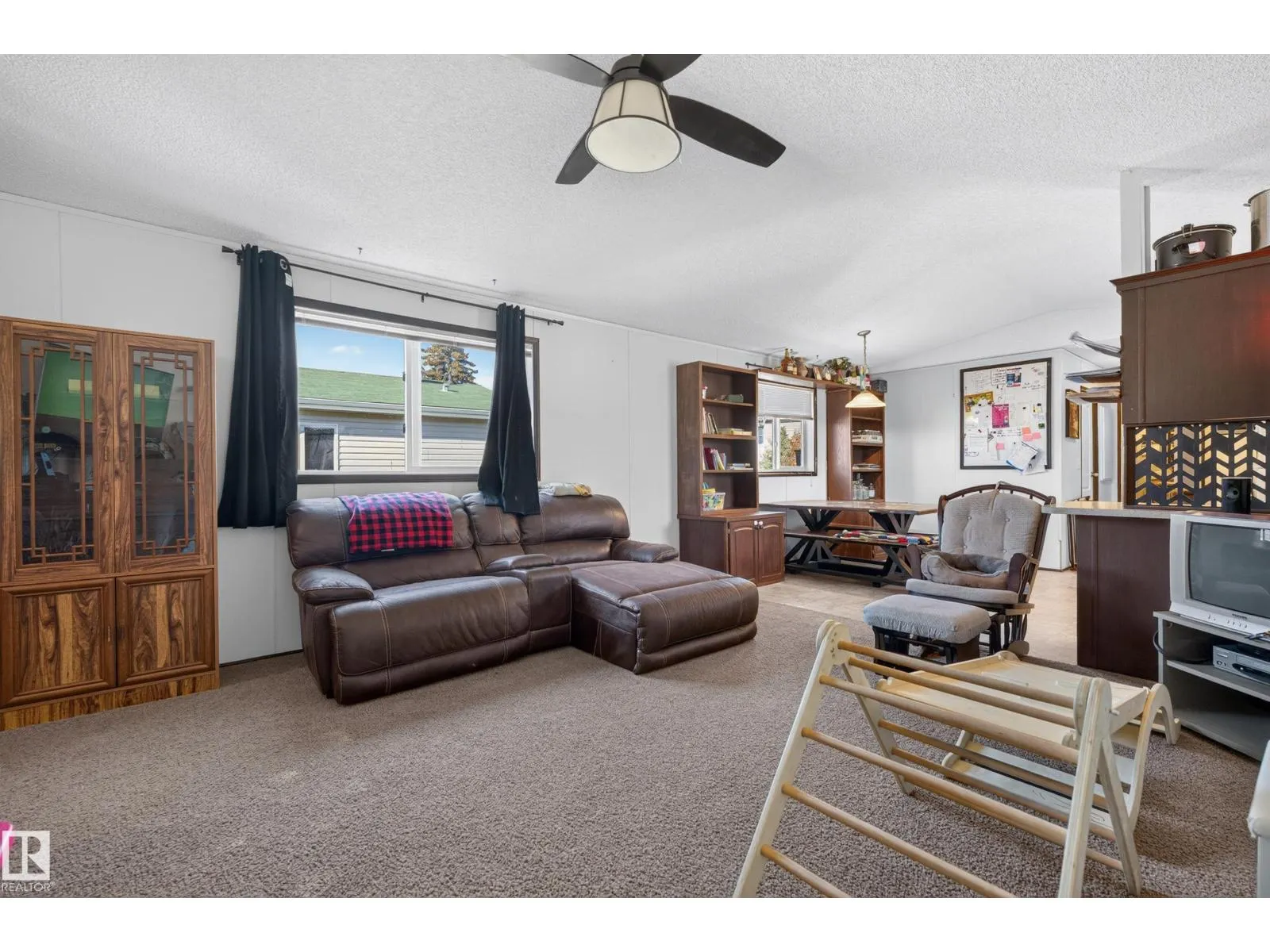 #1558 53222 Range Rd 272