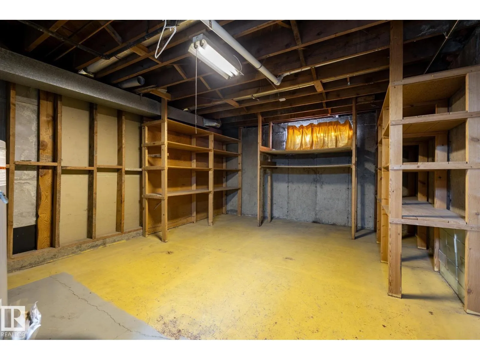 10652 146 ST NW