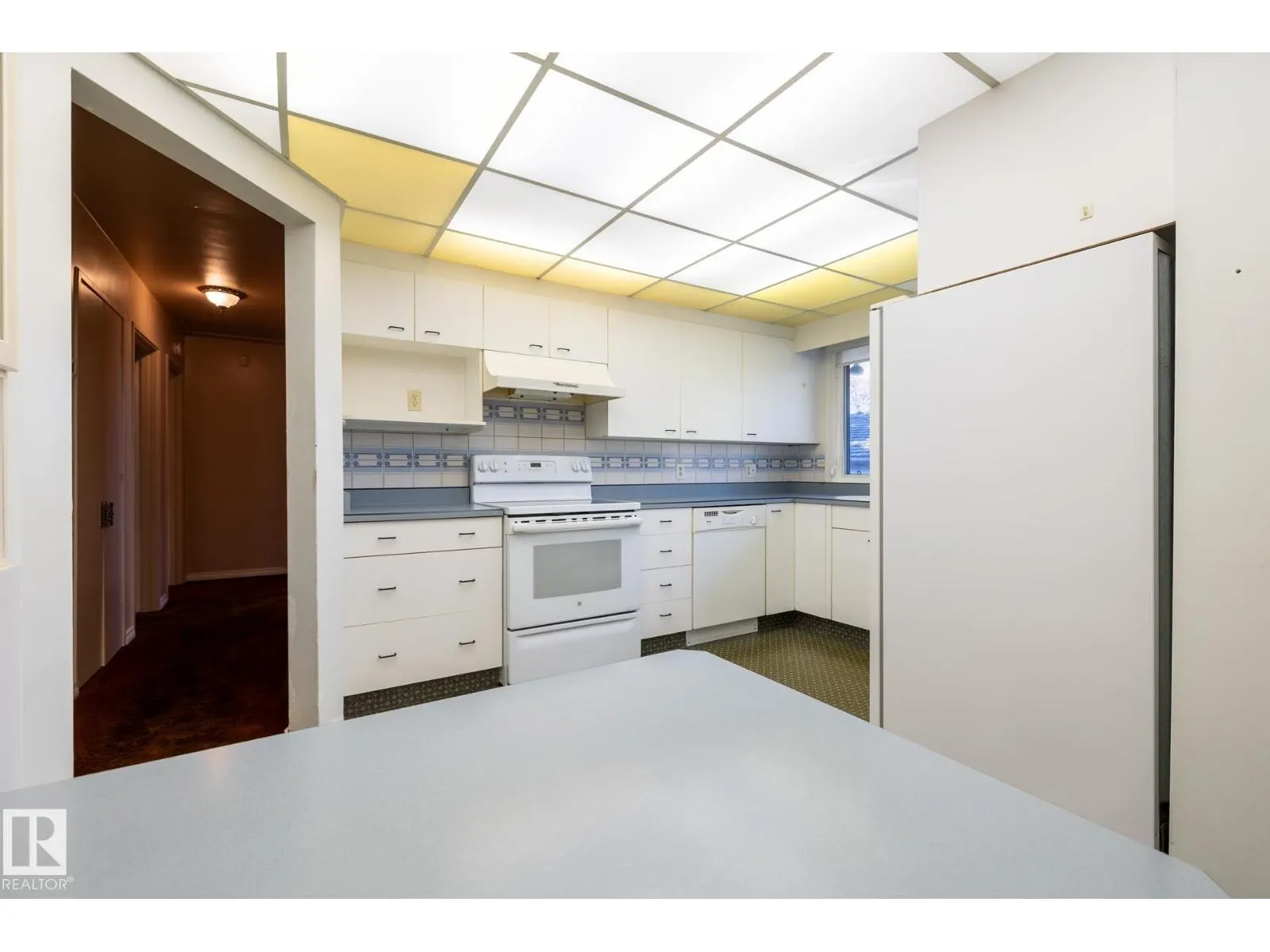 10652 146 ST NW
