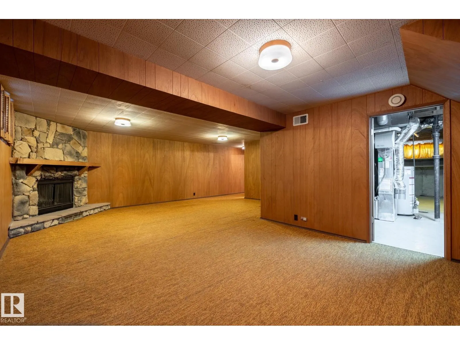 10652 146 ST NW