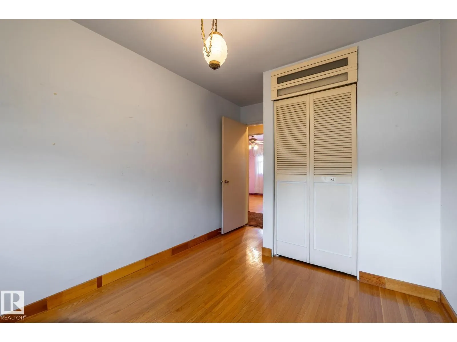 10652 146 ST NW