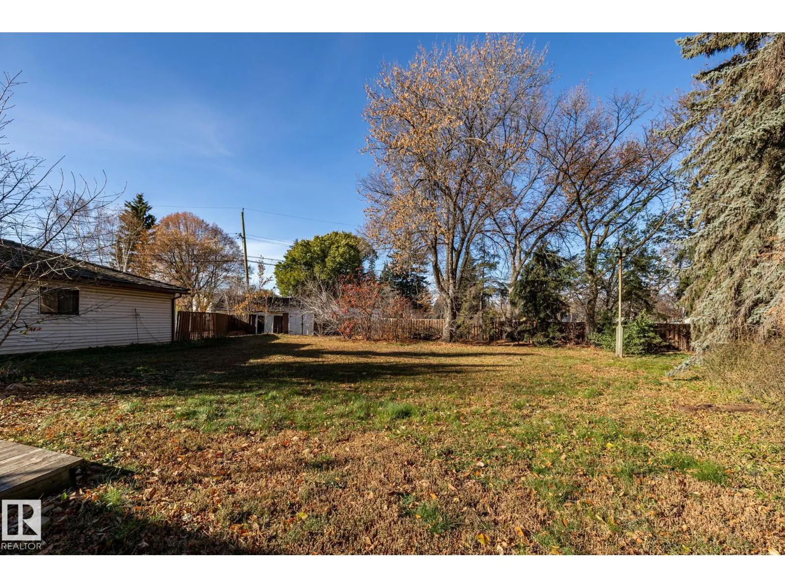 10652 146 ST NW