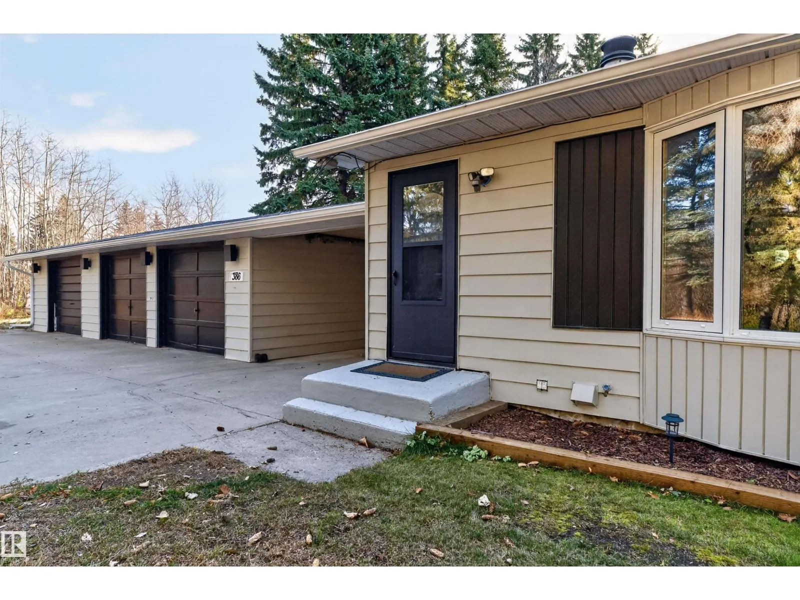 #386 52313 RGE ROAD 232