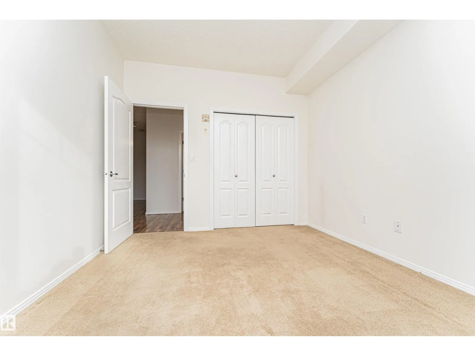 #418 12111 51 AV NW