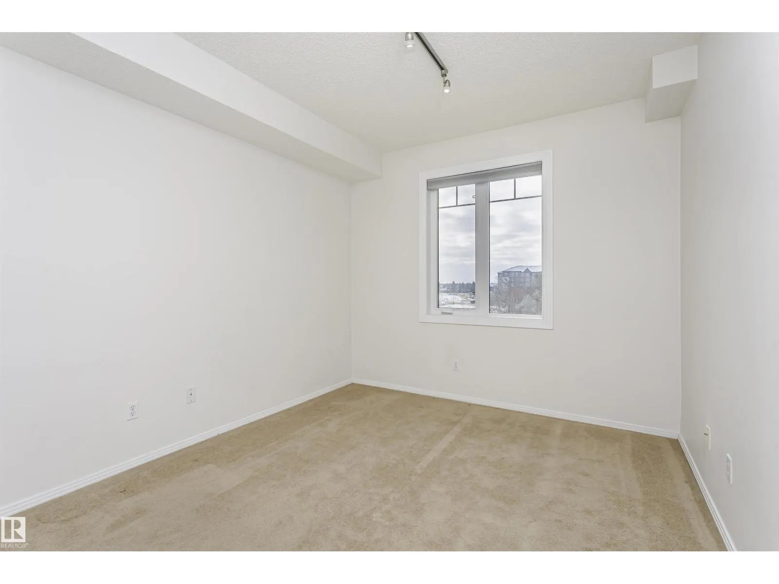 #418 12111 51 AV NW