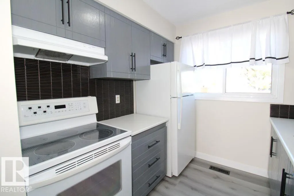 #207 14707 53 AV NW