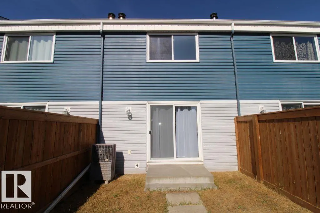 #207 14707 53 AV NW
