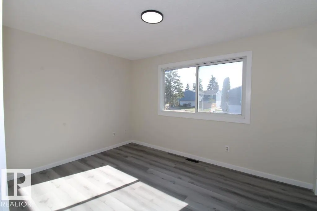 #207 14707 53 AV NW