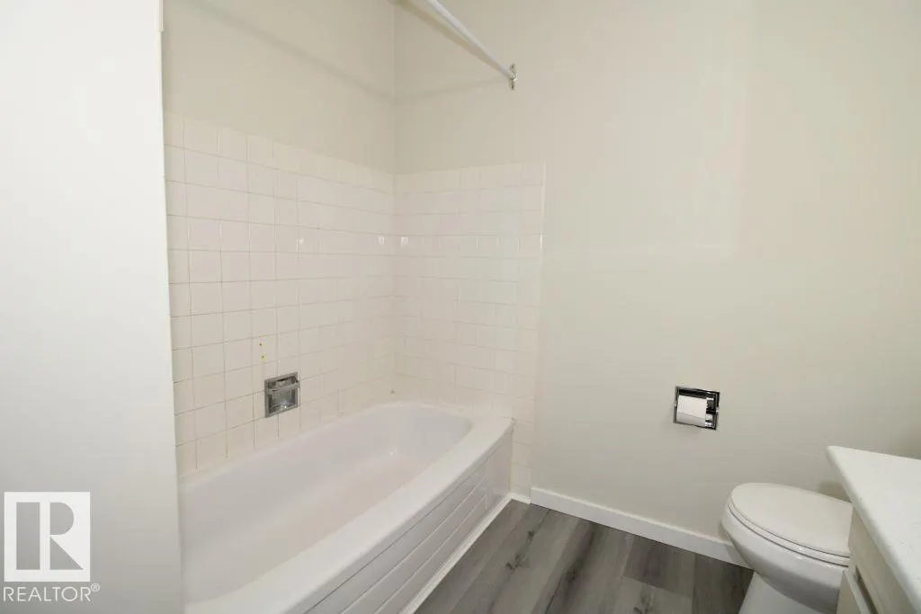 #207 14707 53 AV NW