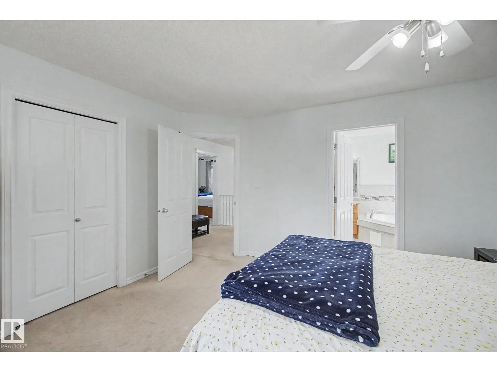 3236 21 ST NW