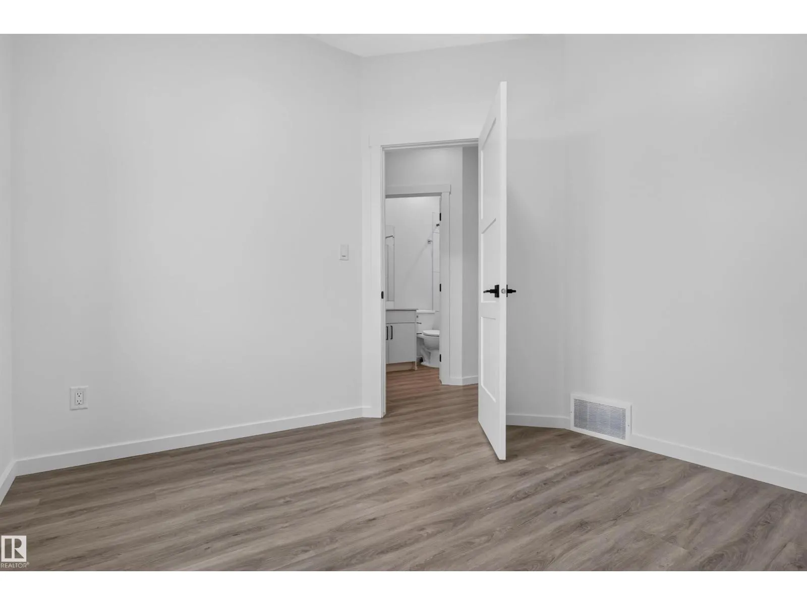 1219 PODERSKY WD SW