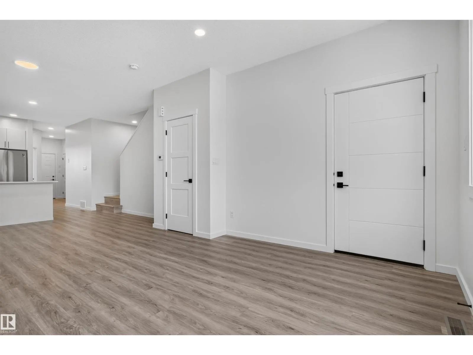 1219 PODERSKY WD SW