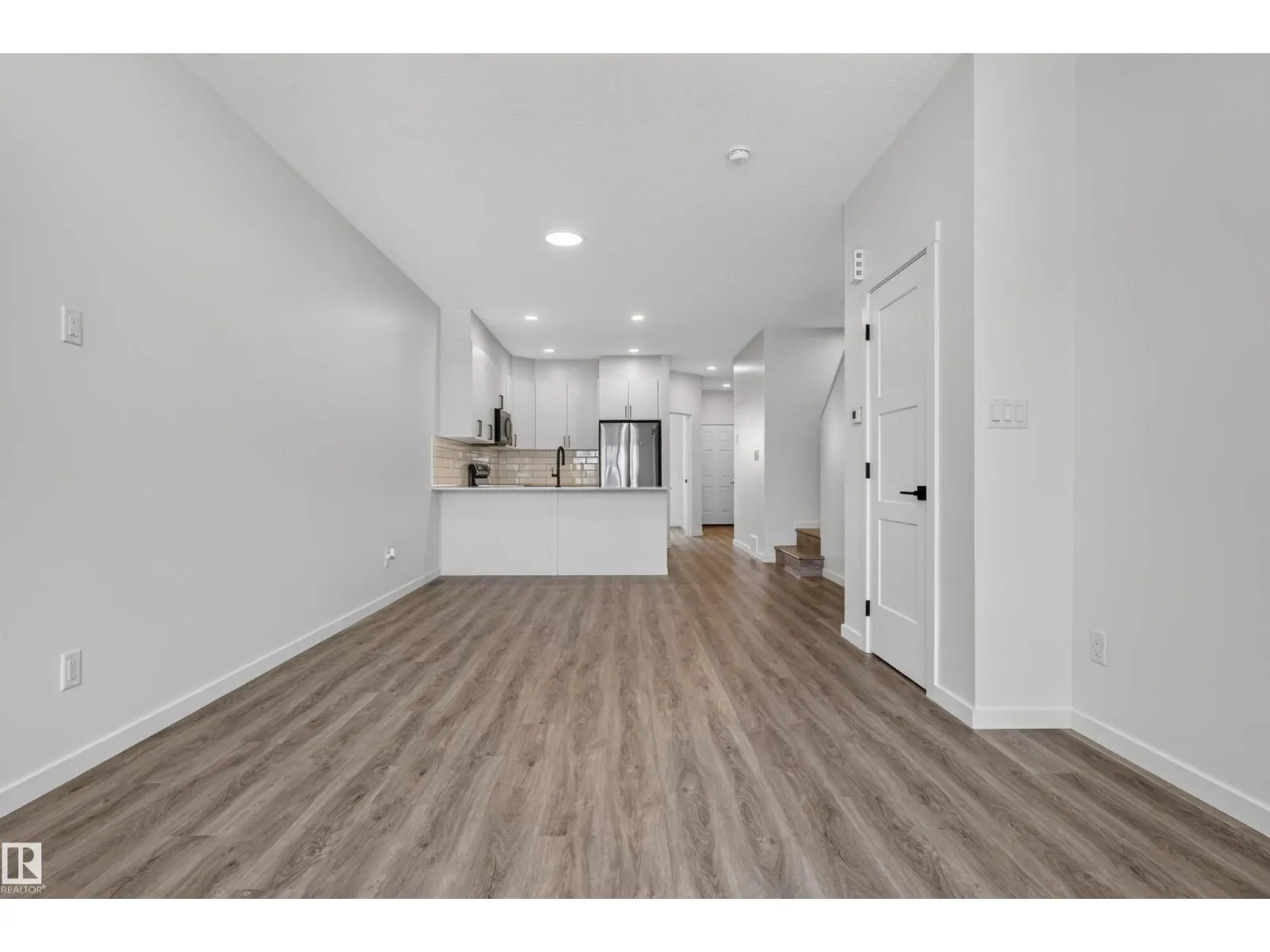 1219 PODERSKY WD SW