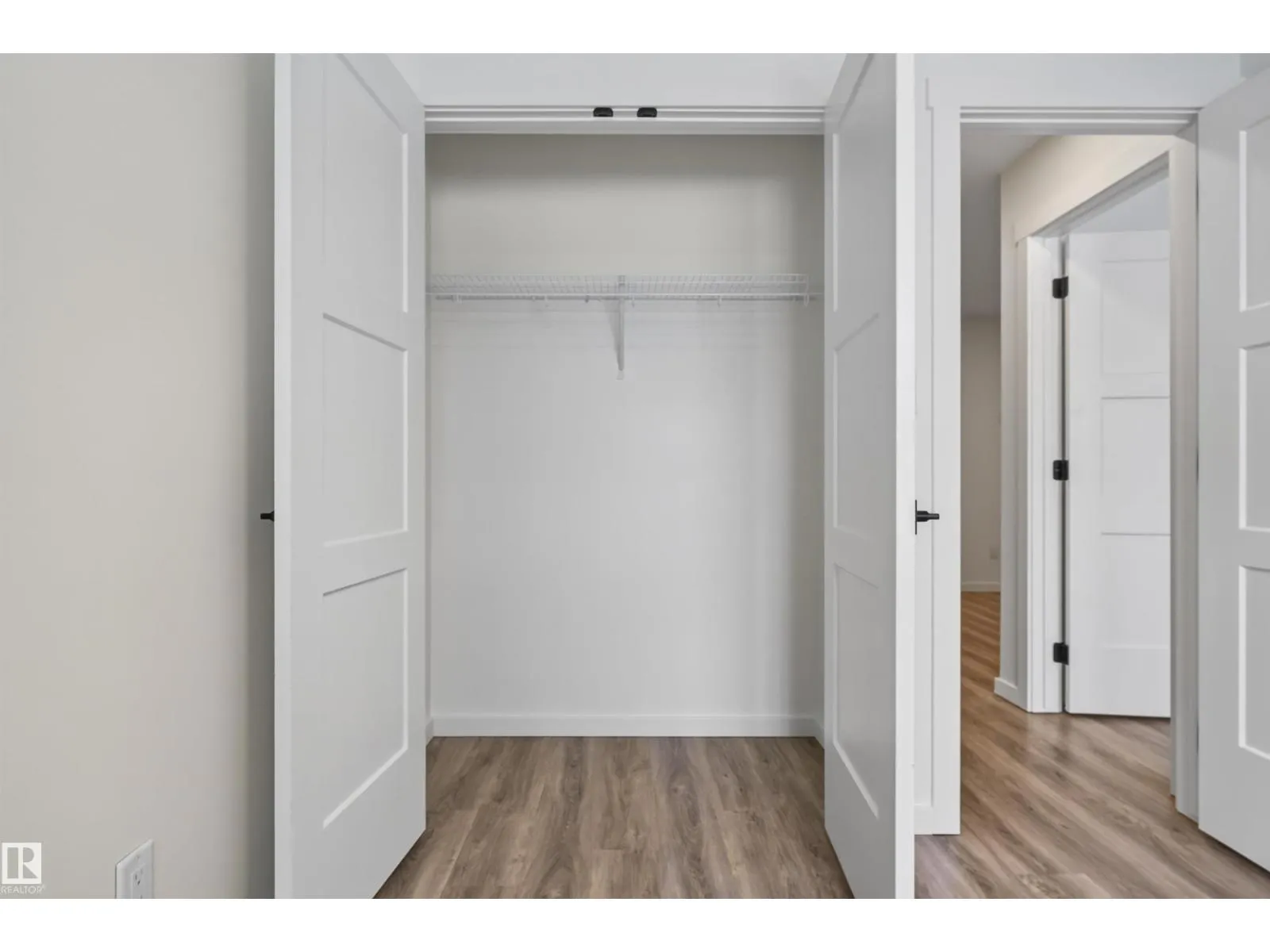 1219 PODERSKY WD SW