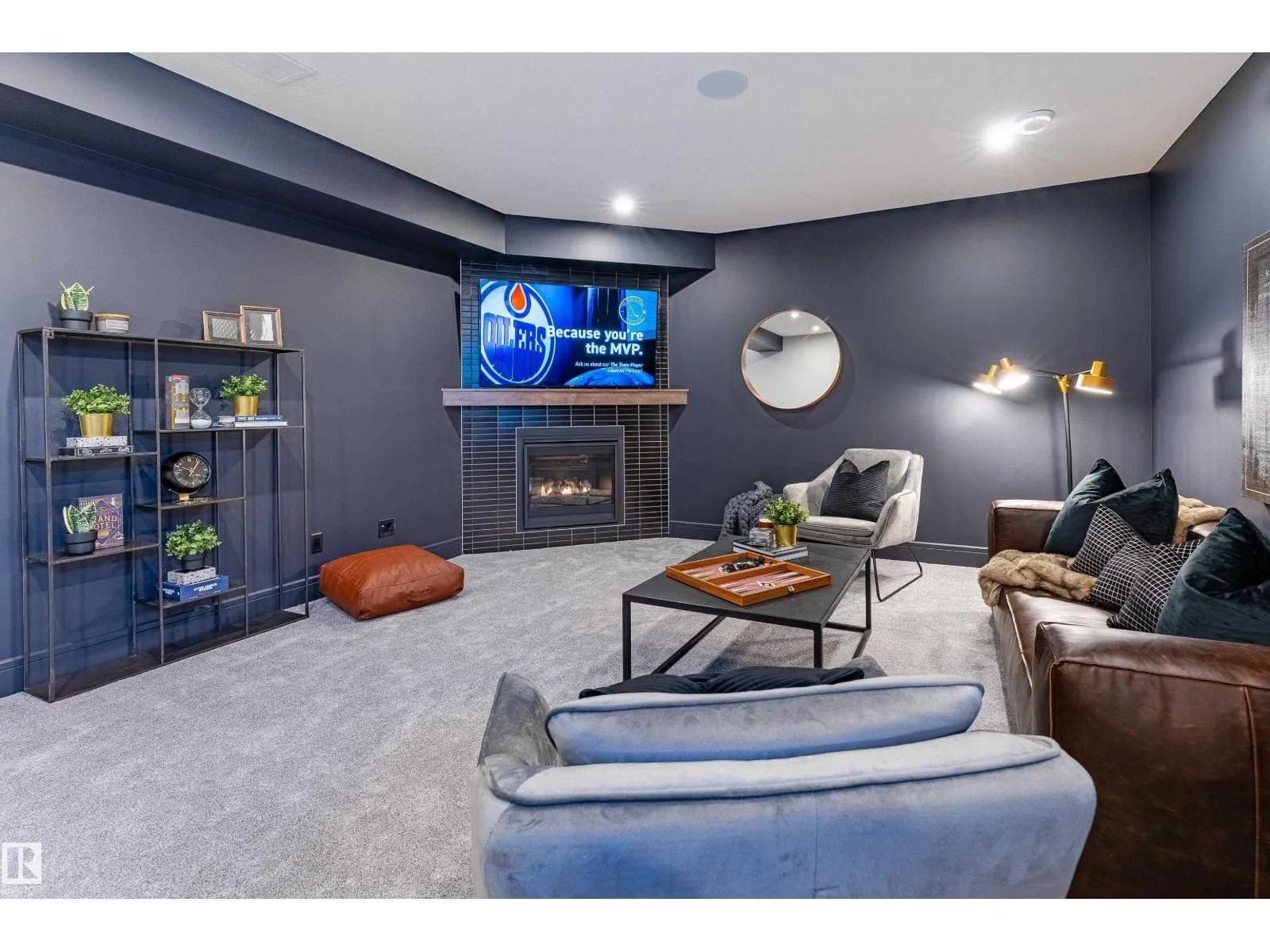 2512 204 ST NW NW