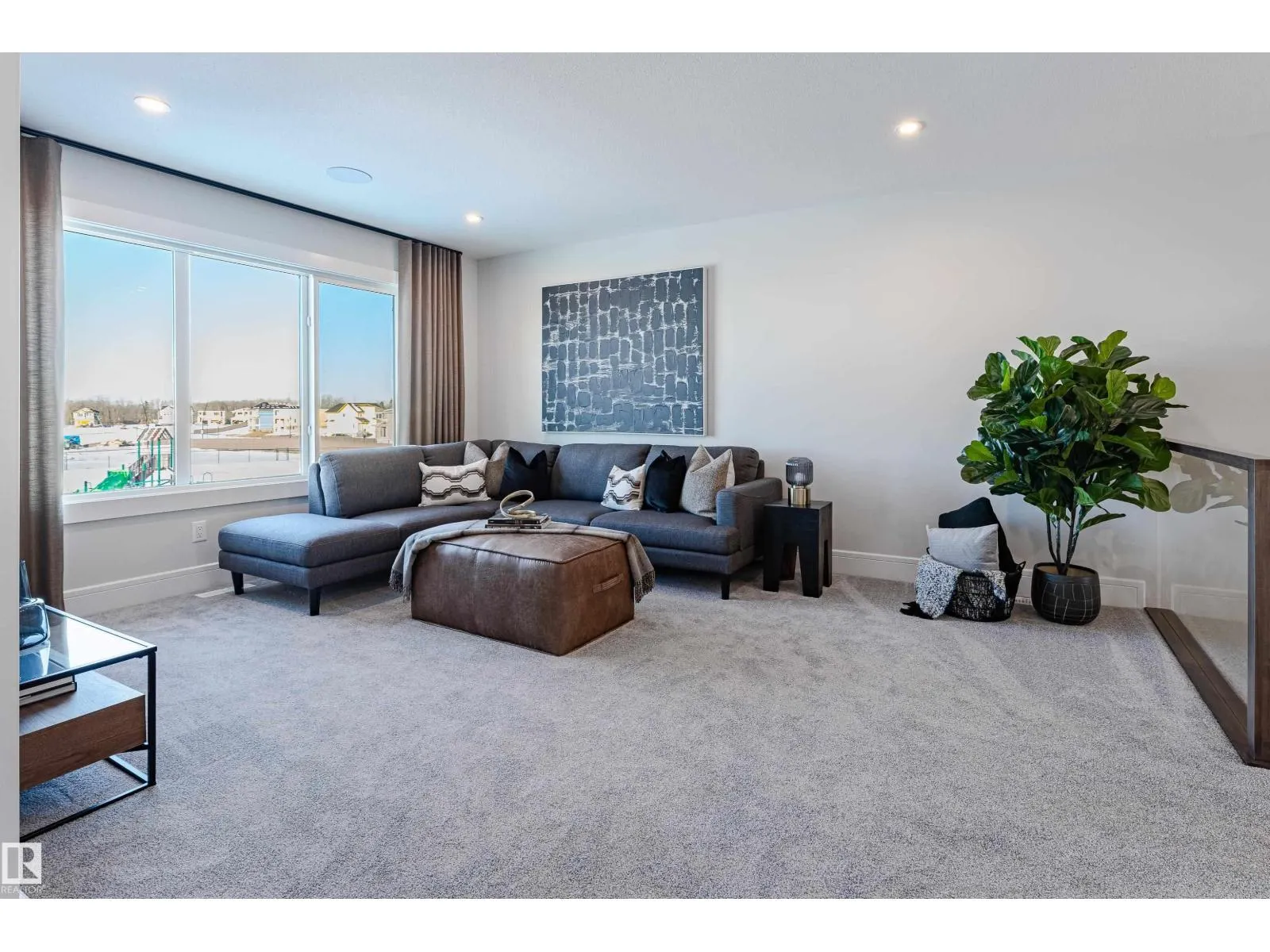 2512 204 ST NW NW