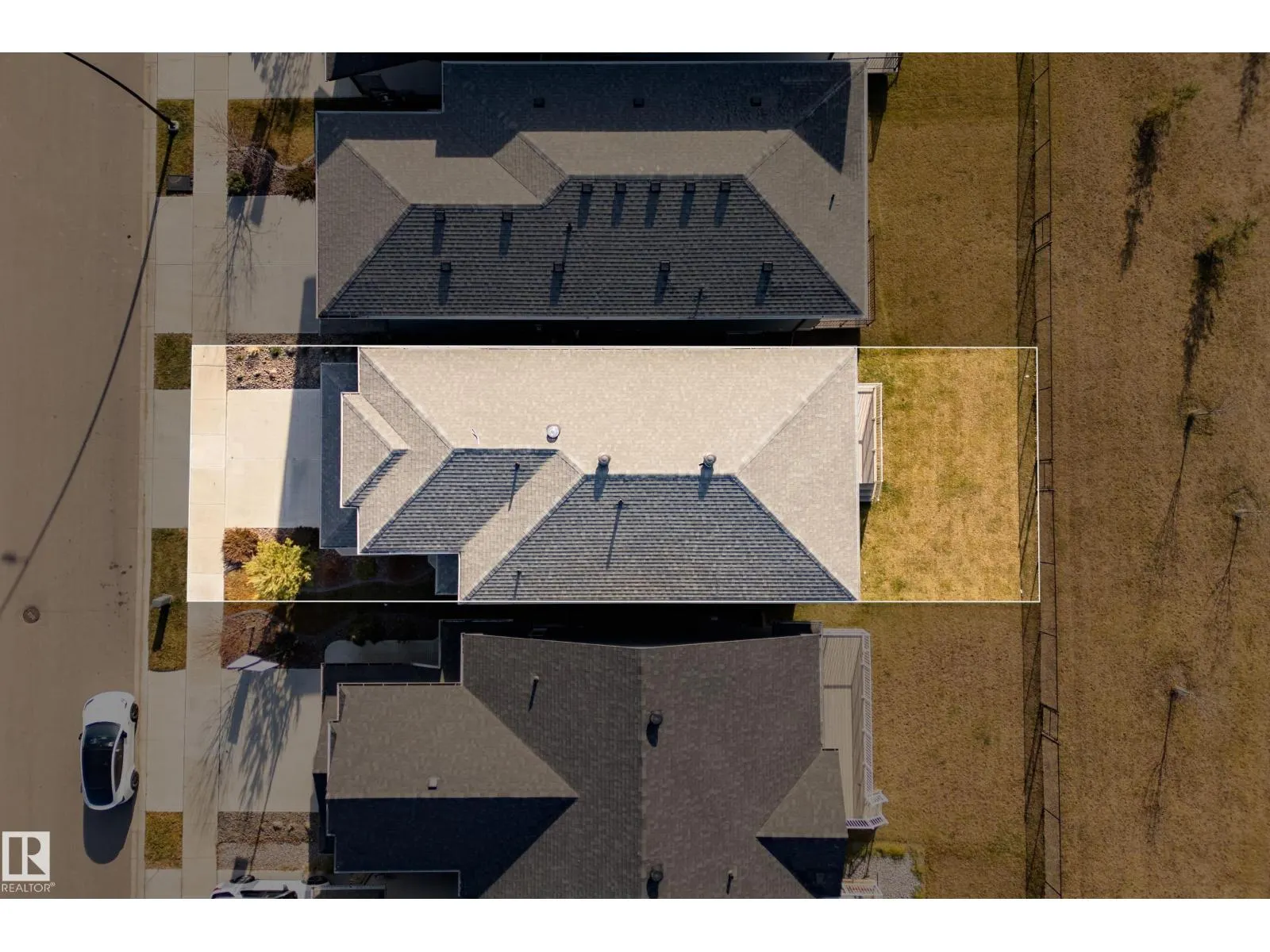 2512 204 ST NW NW