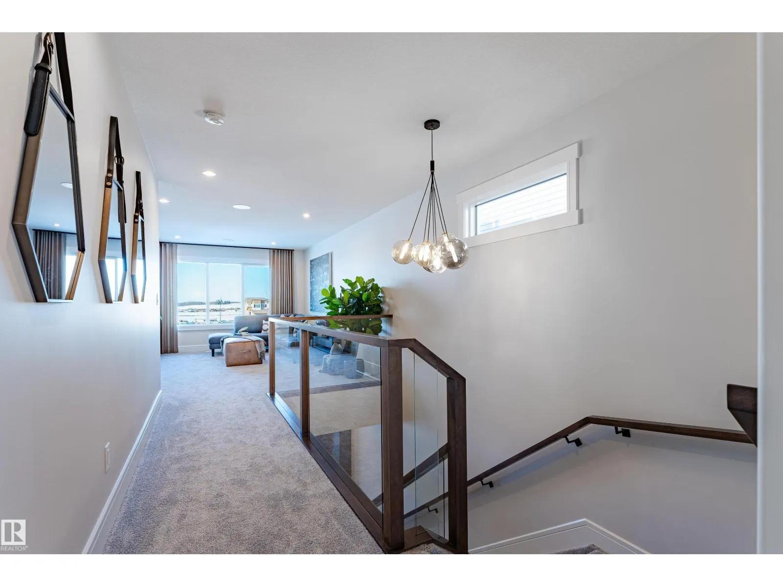 2512 204 ST NW NW