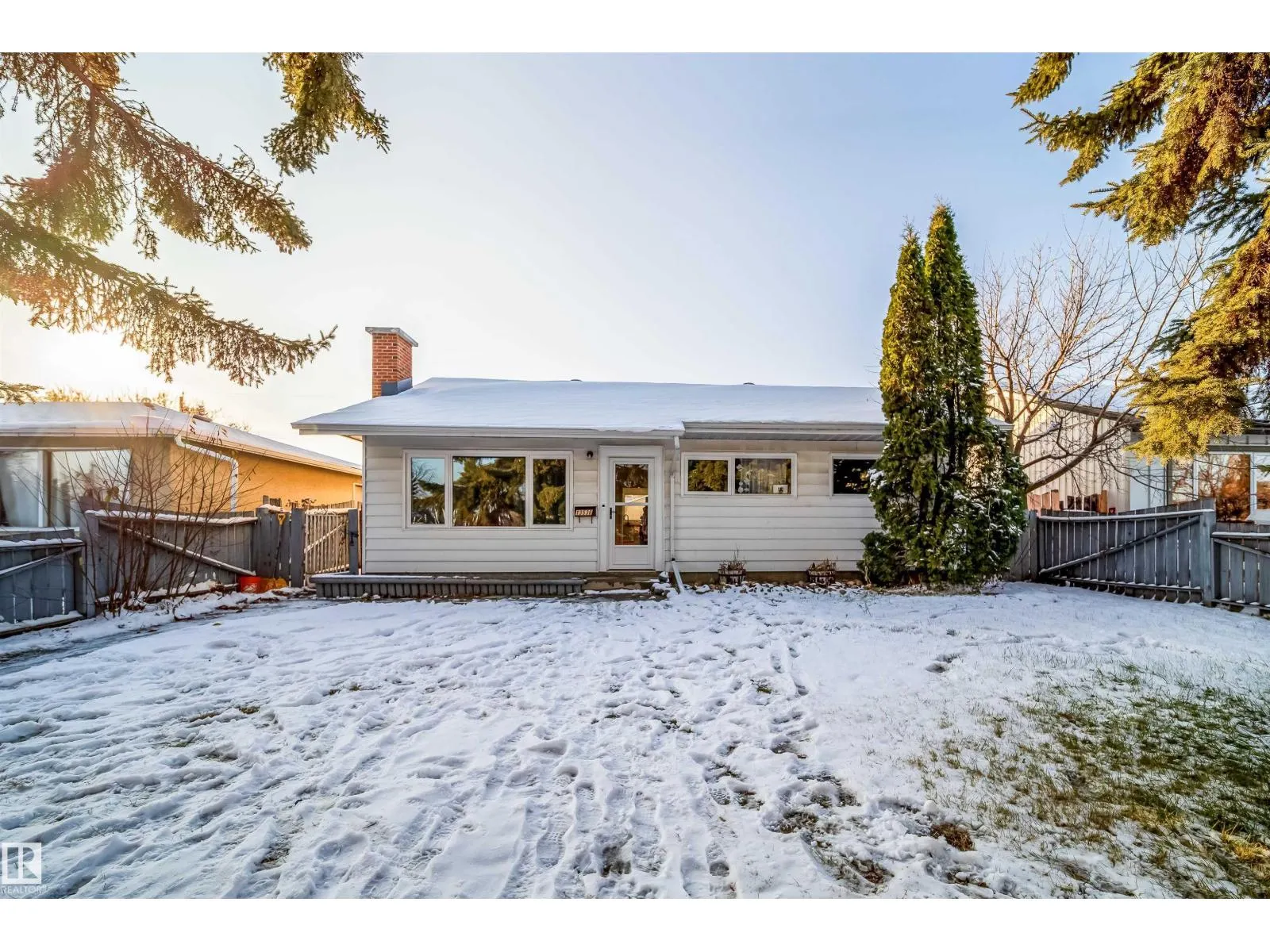 13536 139 ST NW