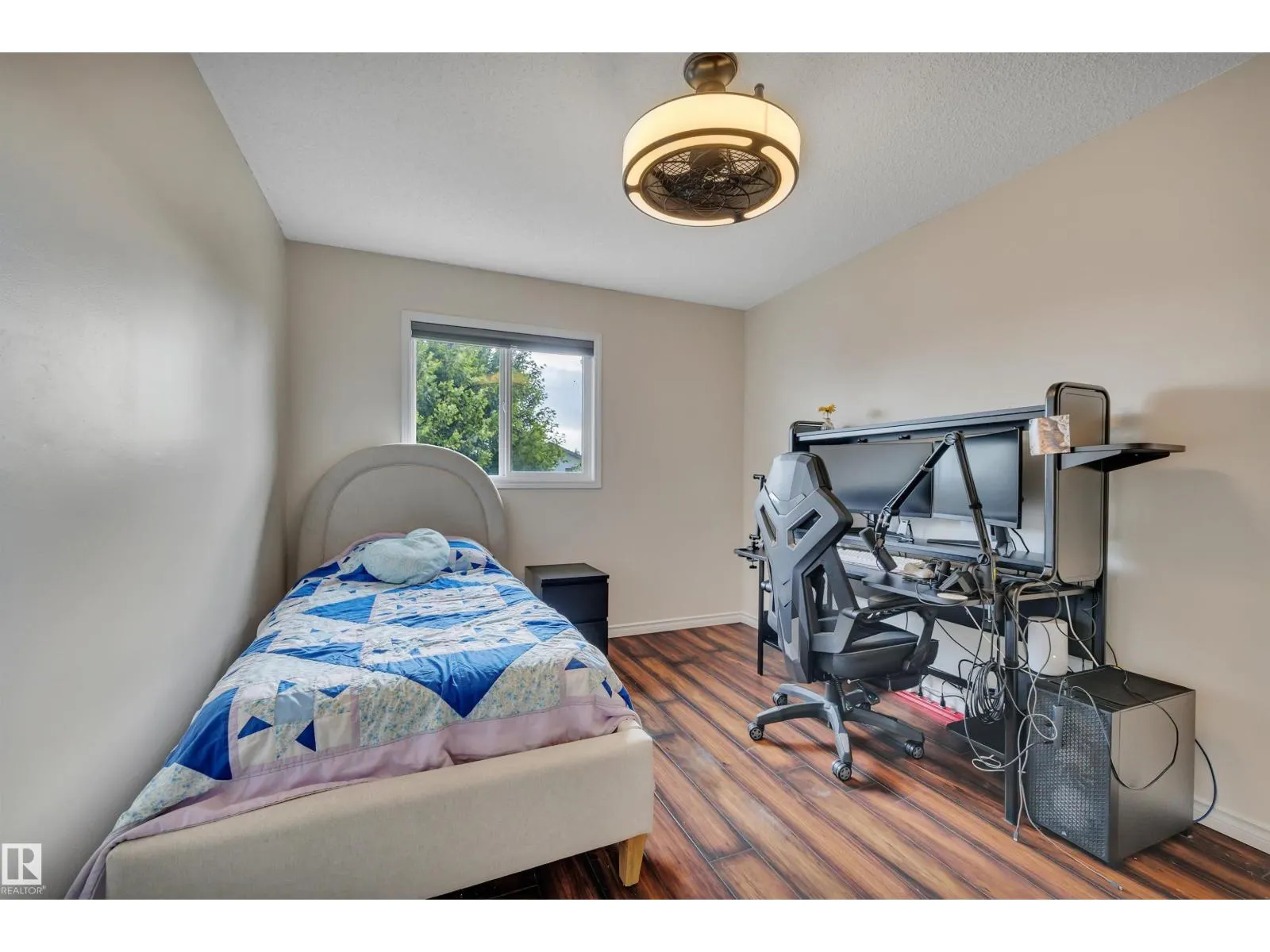 78 BIRCHMONT CR