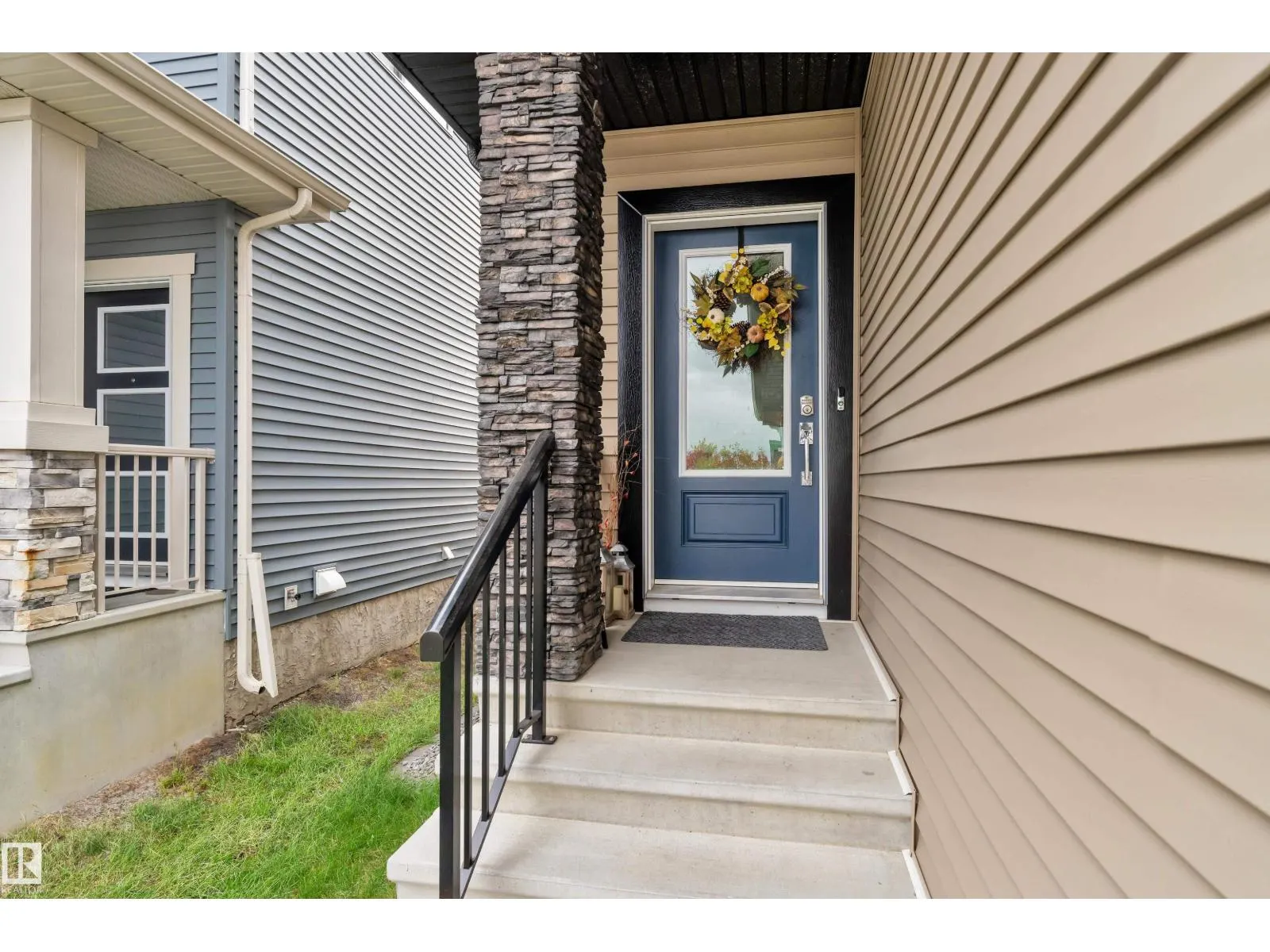 4107 5 AV SW