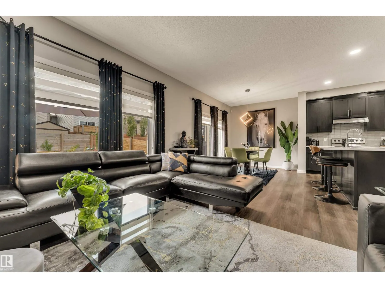 4107 5 AV SW