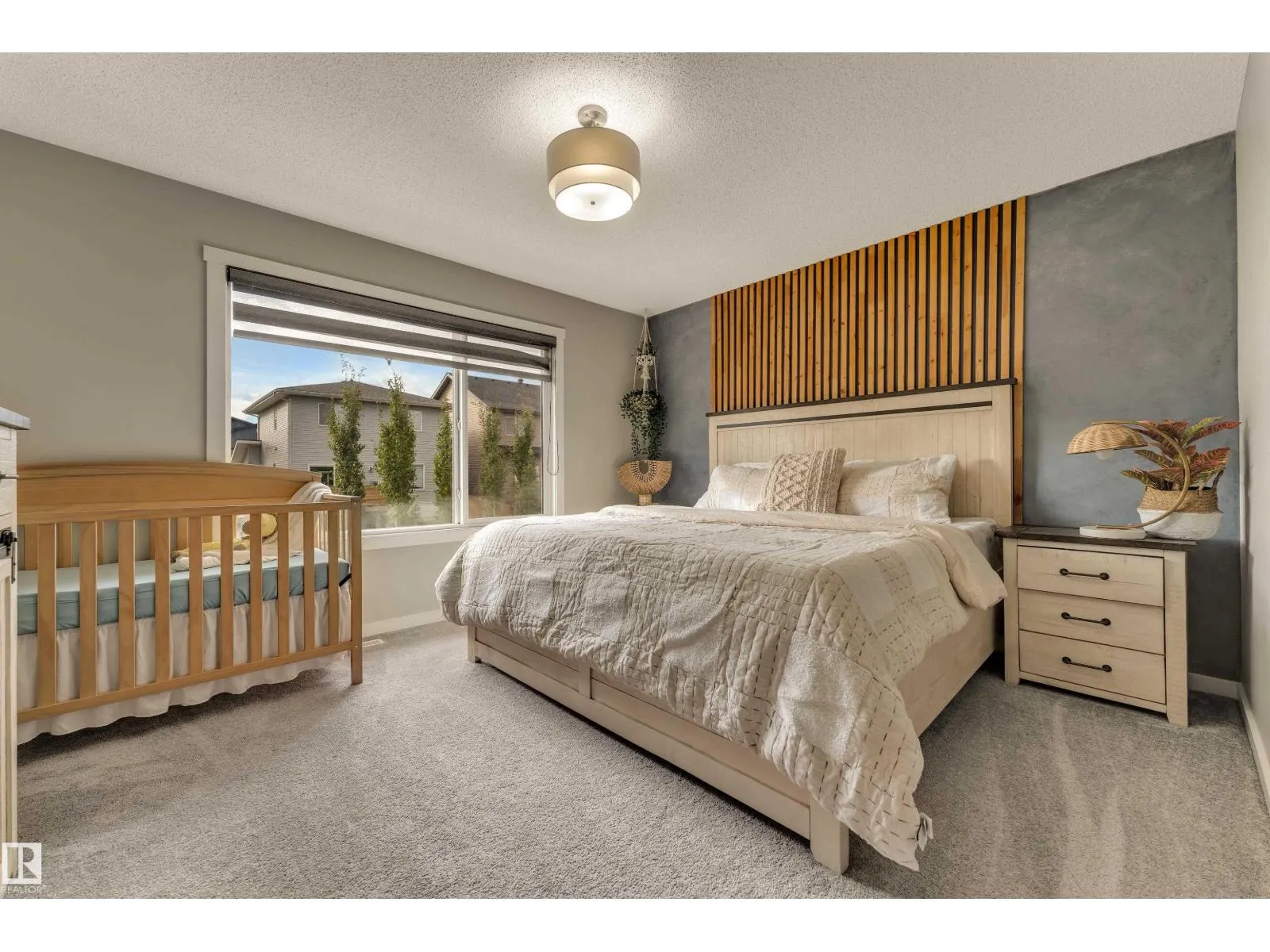 4107 5 AV SW