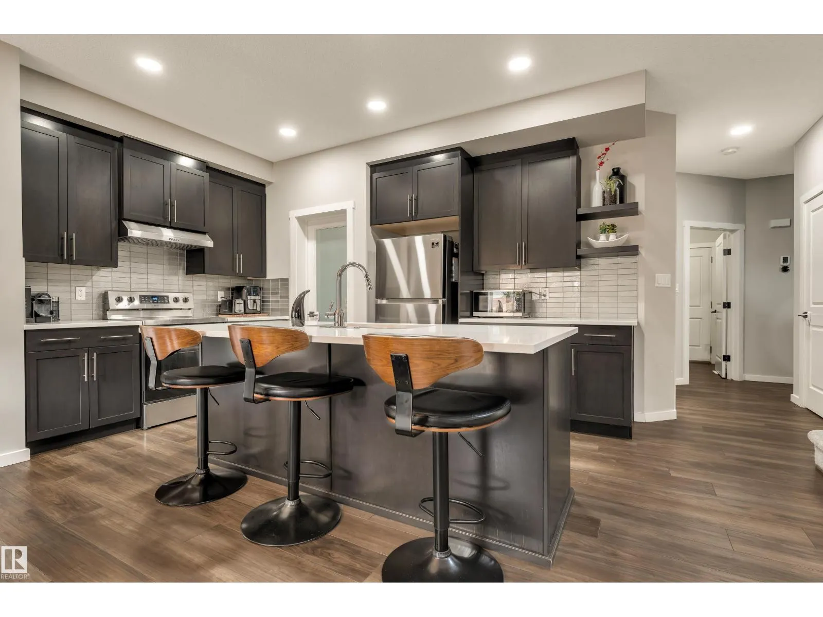 4107 5 AV SW