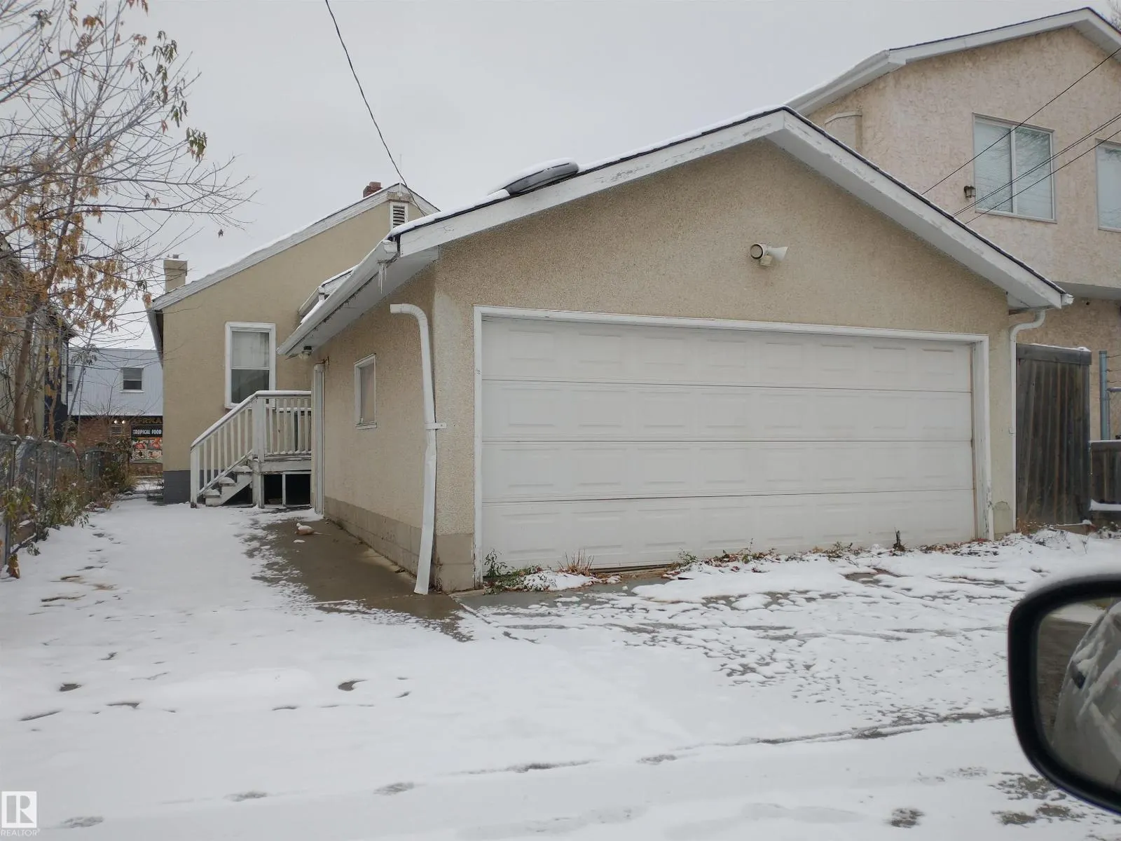 10863 97 ST NW