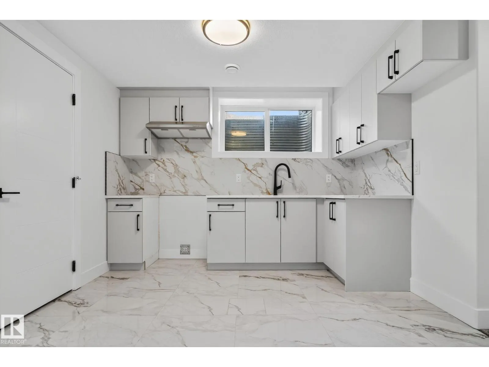 6020 19 ST NE