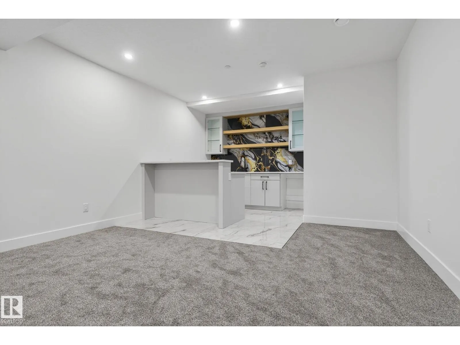 6020 19 ST NE