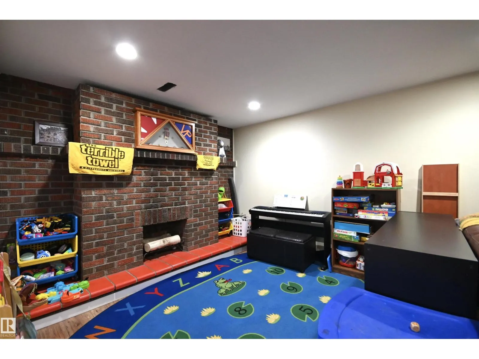16531 79A AV NW