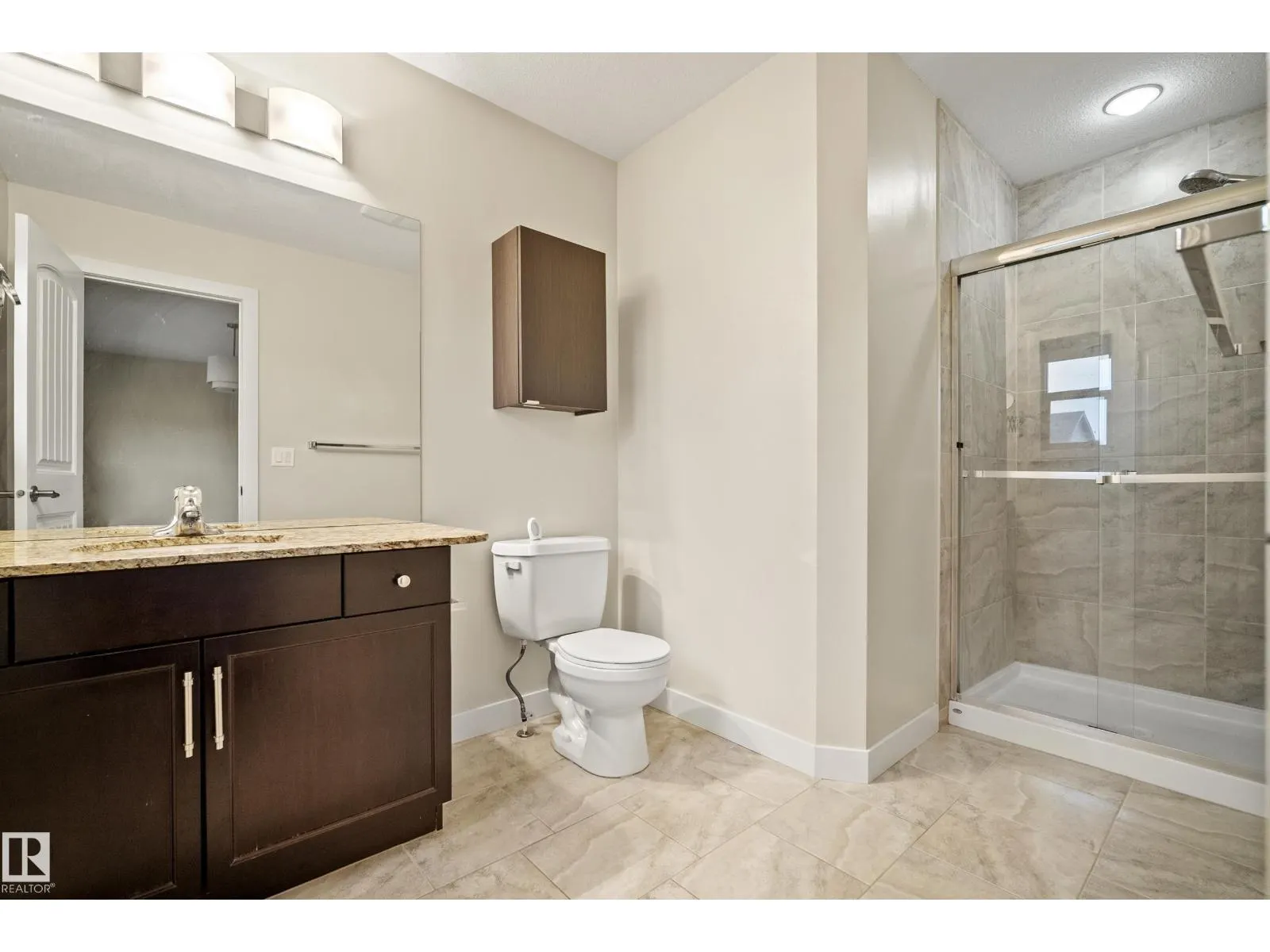 23 GREENBURY BV