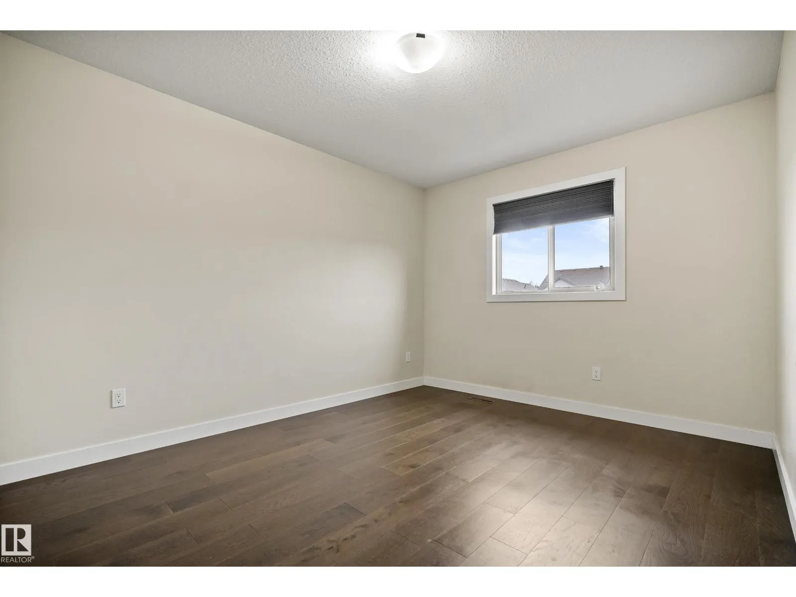 23 GREENBURY BV