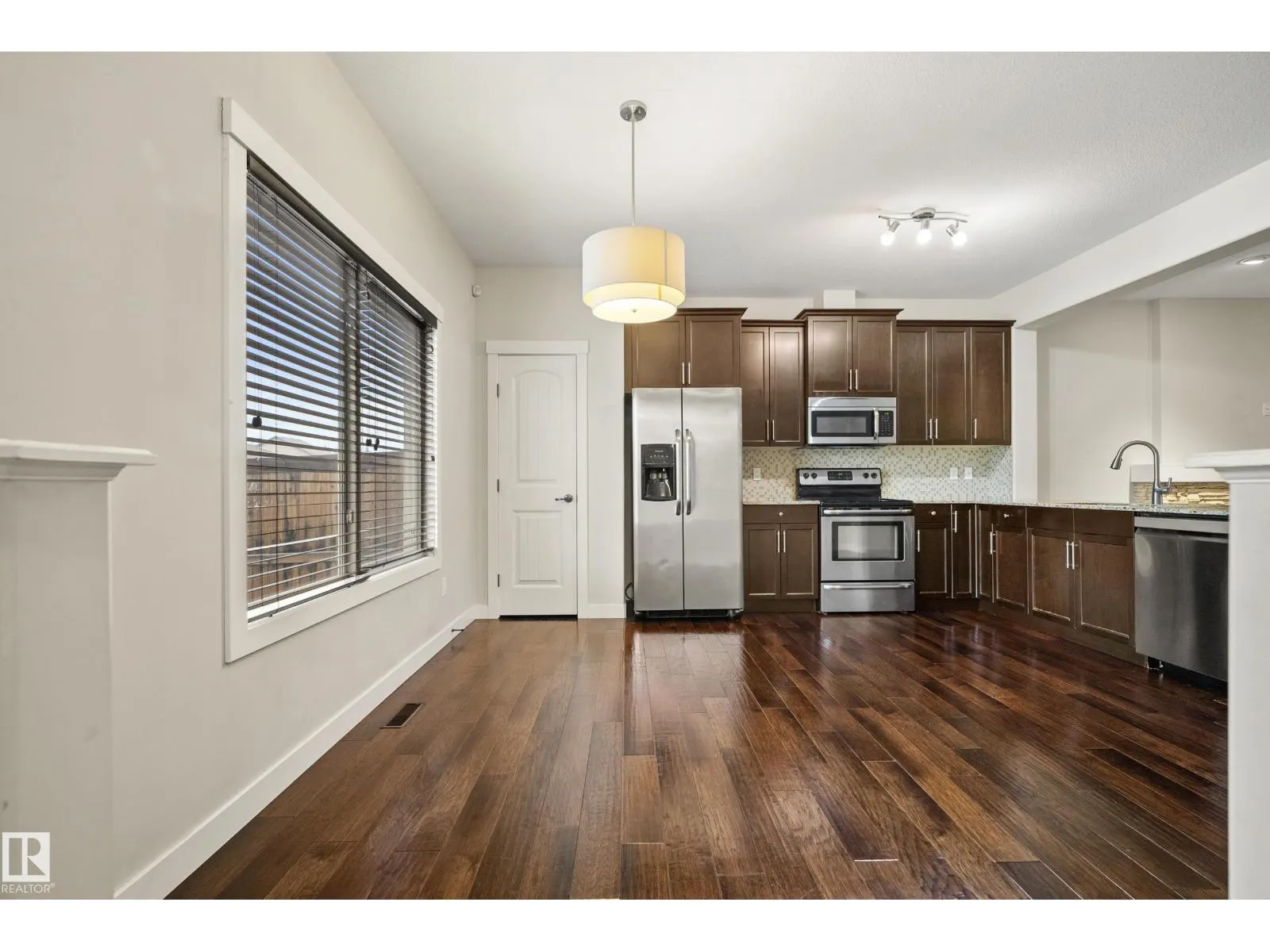 23 GREENBURY BV