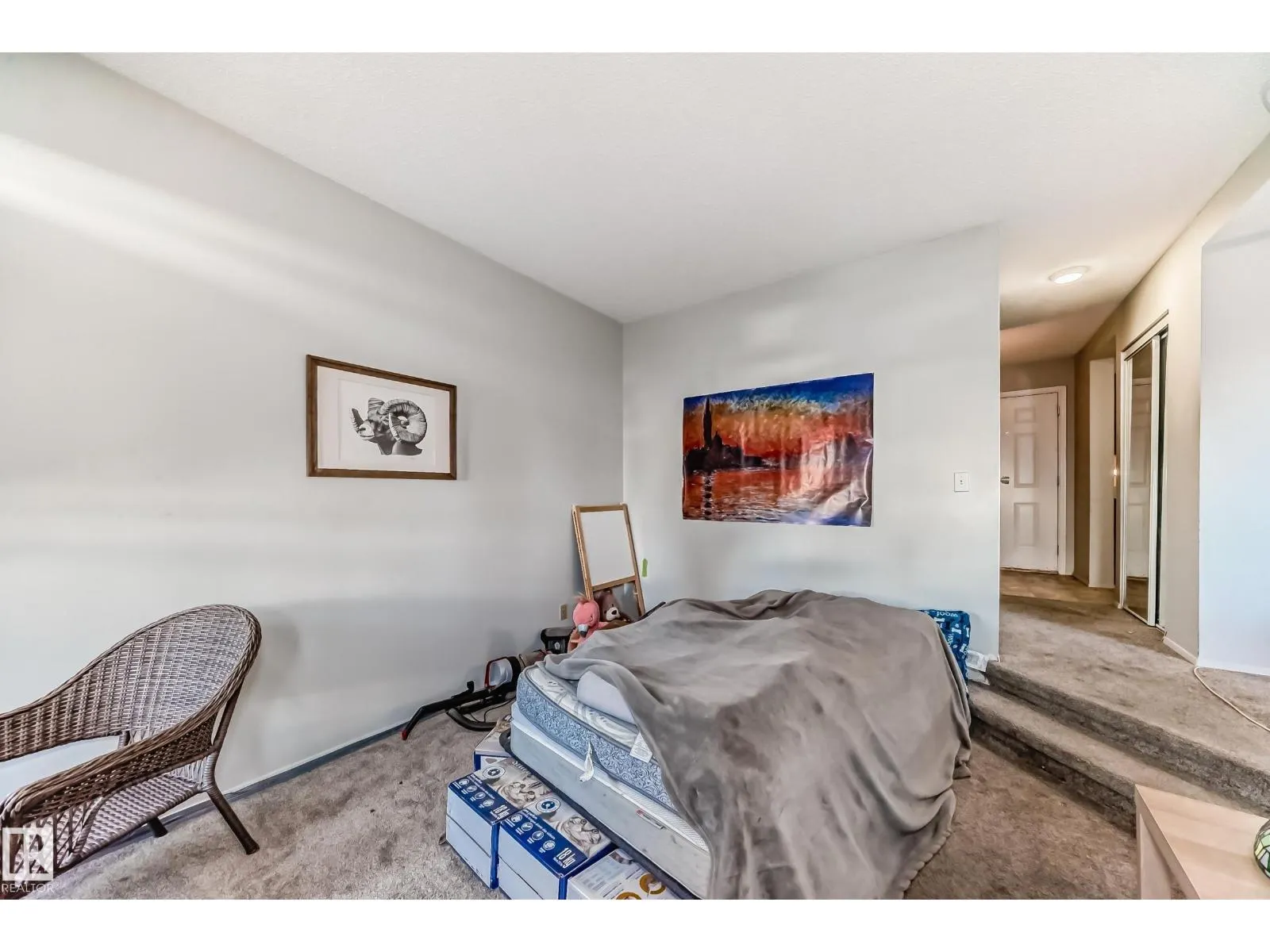 #55 1415 62 ST NW