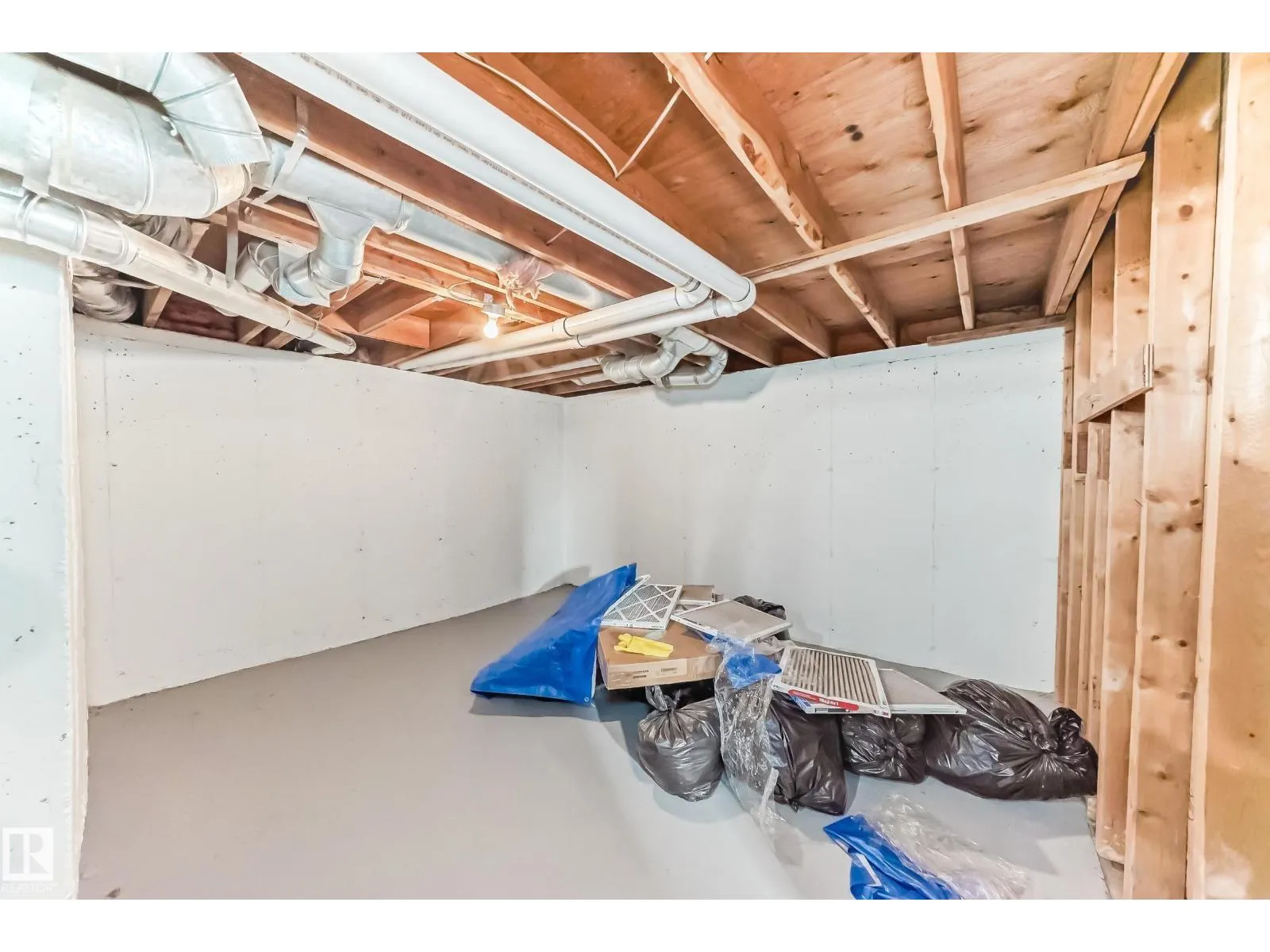 #55 1415 62 ST NW
