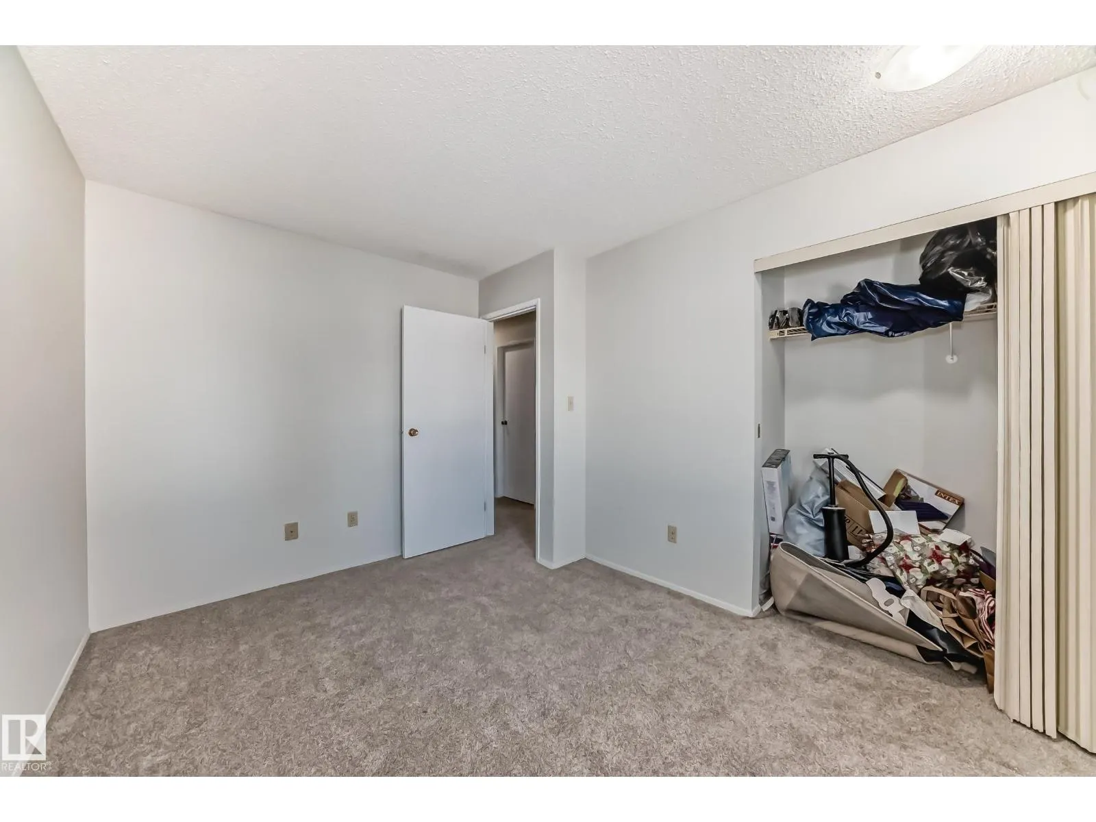 #55 1415 62 ST NW